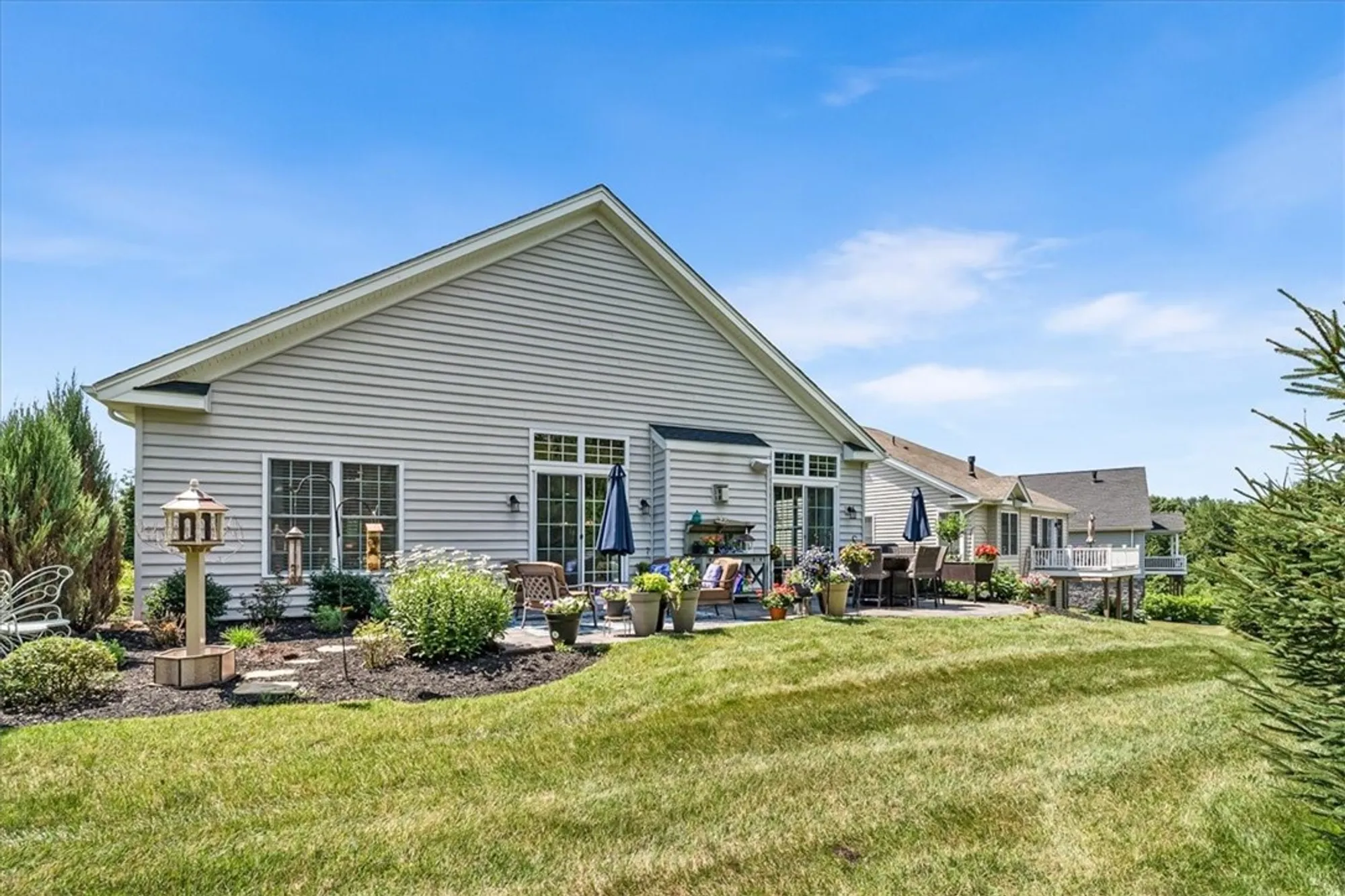 Property Slideshow image 37 of 49 | 271 jefferson ln, Cranberry Twp, PA, 16066