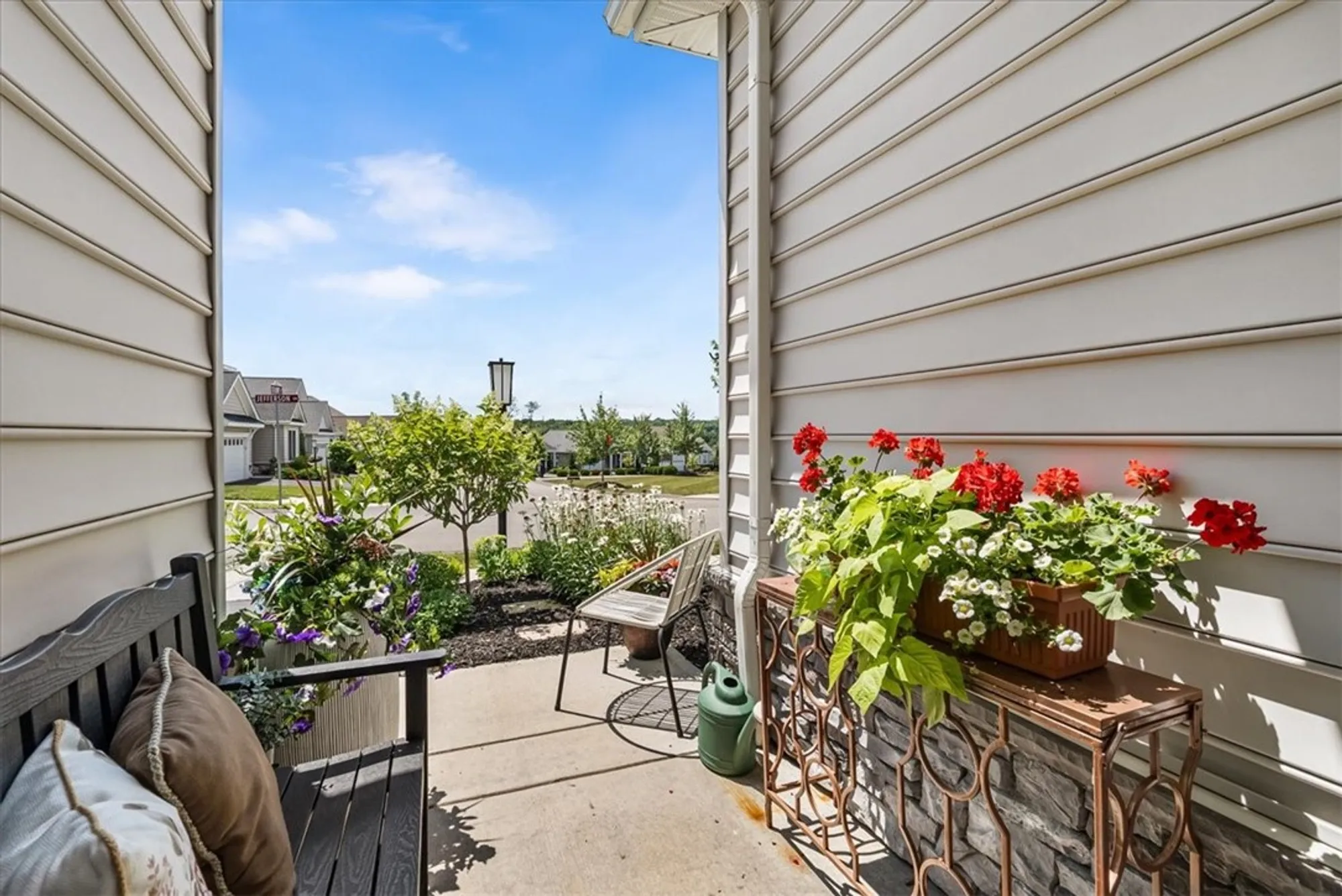 Property Slideshow image 4 of 49 | 271 jefferson ln, Cranberry Twp, PA, 16066