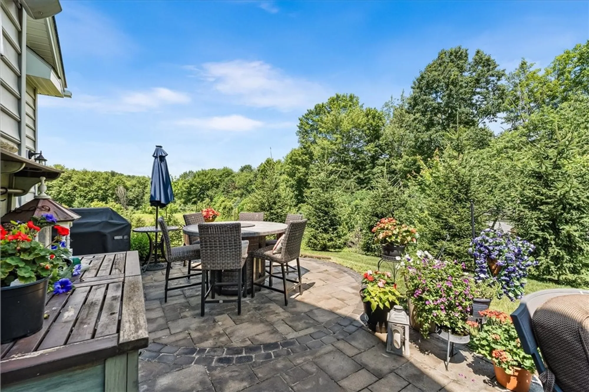 Property Slideshow image 41 of 49 | 271 jefferson ln, Cranberry Twp, PA, 16066