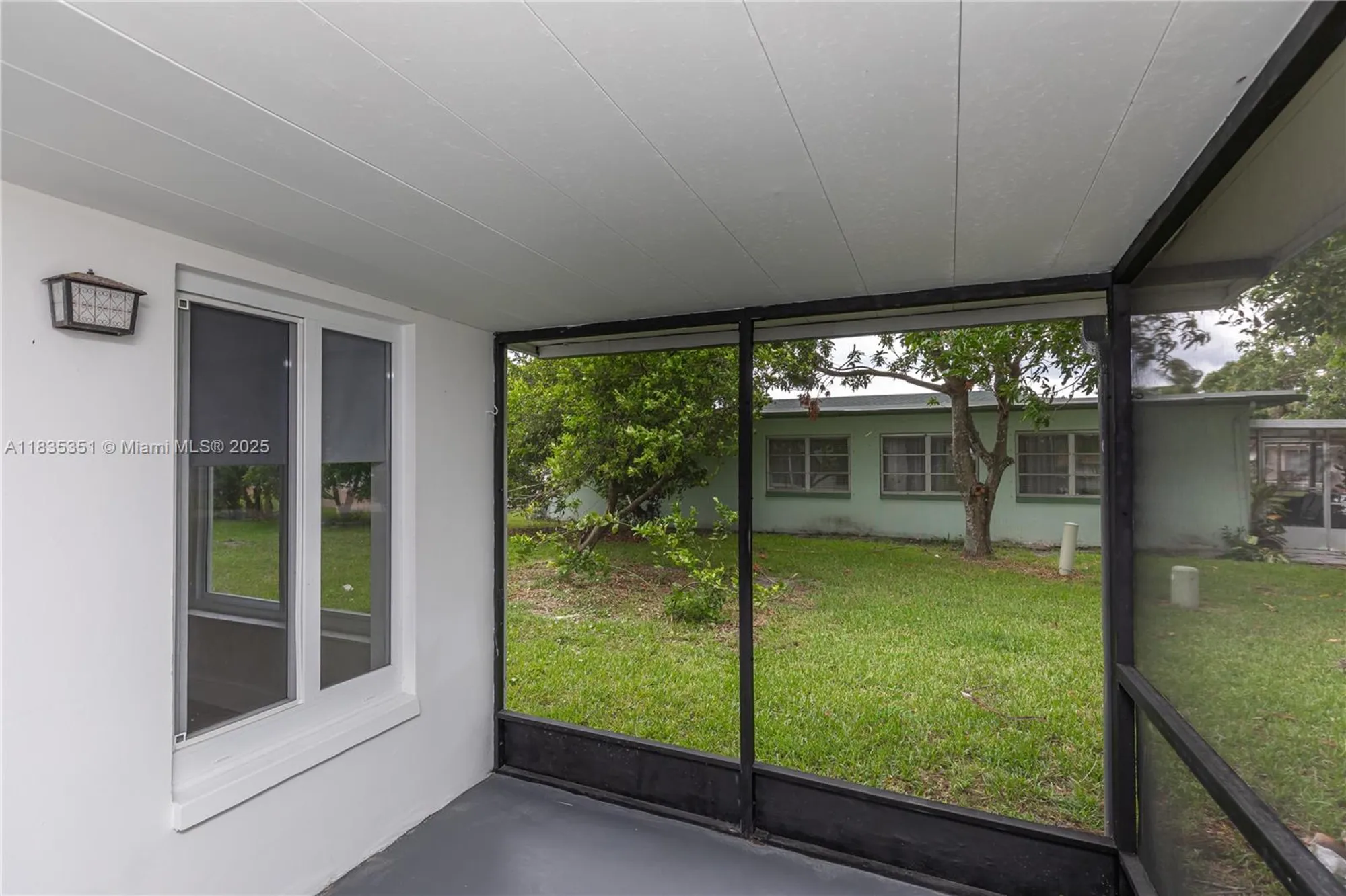 Property Slideshow image 36 of 37 | 4516 mainland dr, Tamarac, FL, 33319