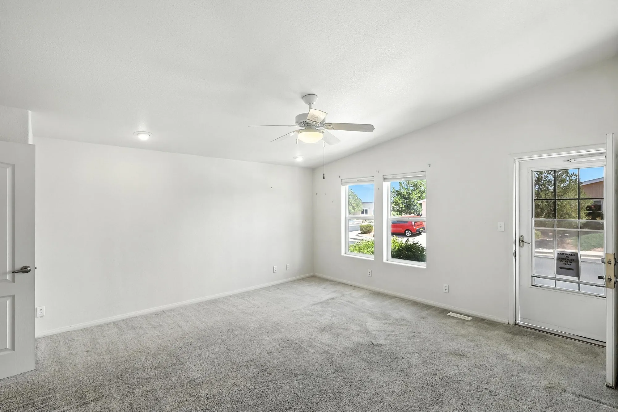 Property Slideshow image 12 of 32 | 202 sunrise bluffs dr, Belen, NM, 87002