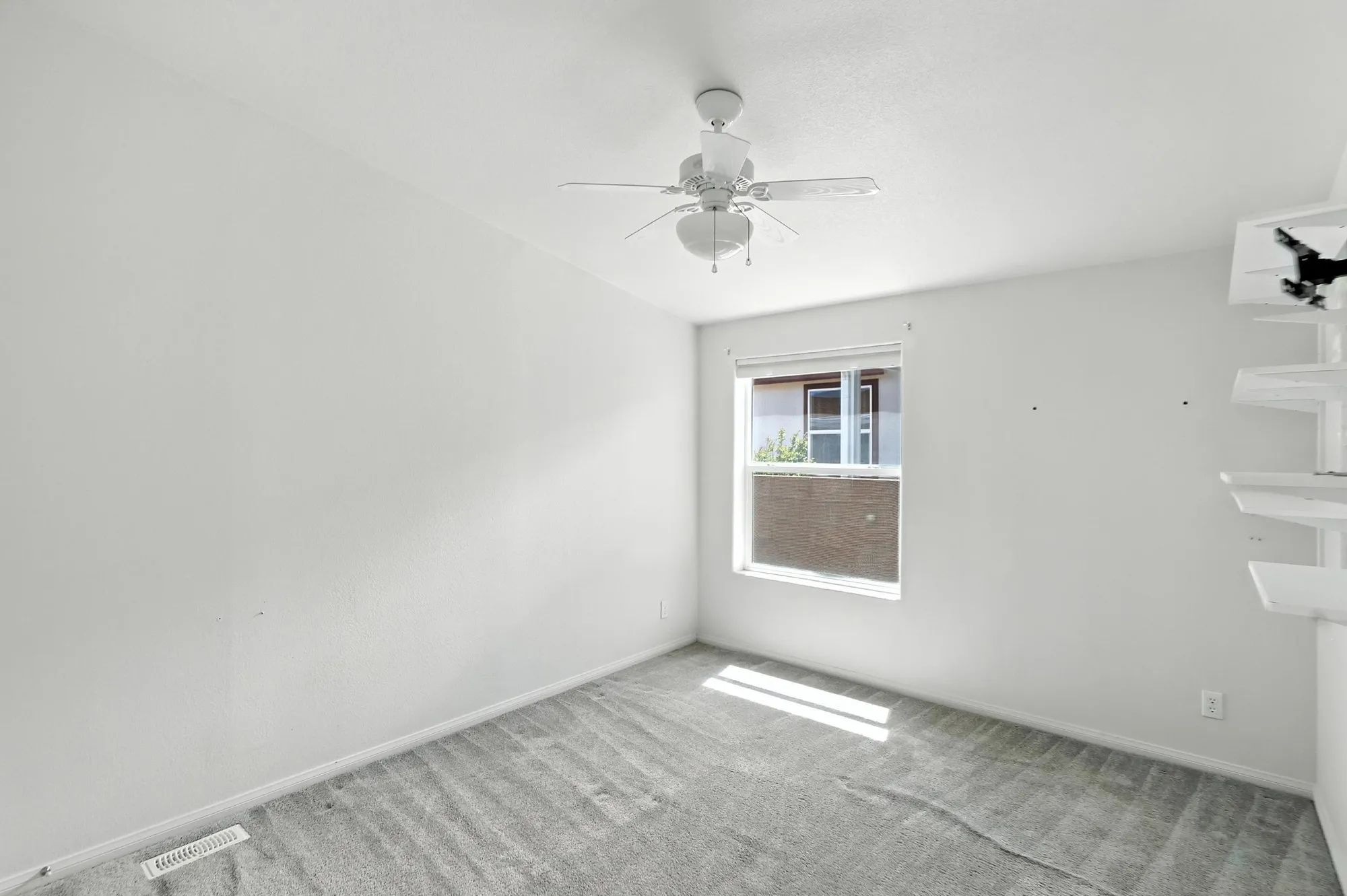 Property Slideshow image 21 of 32 | 202 sunrise bluffs dr, Belen, NM, 87002