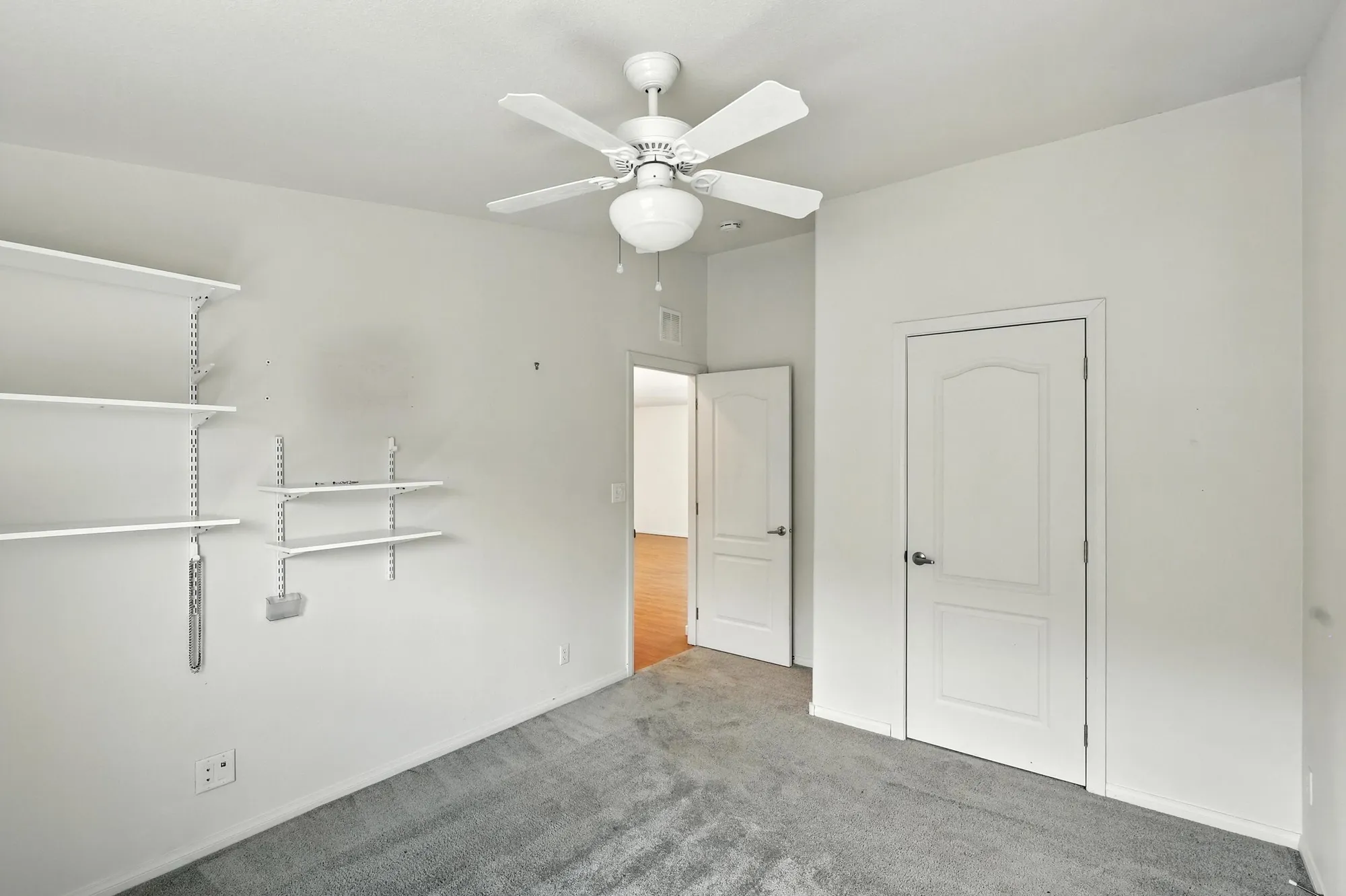 Property Slideshow image 22 of 32 | 202 sunrise bluffs dr, Belen, NM, 87002