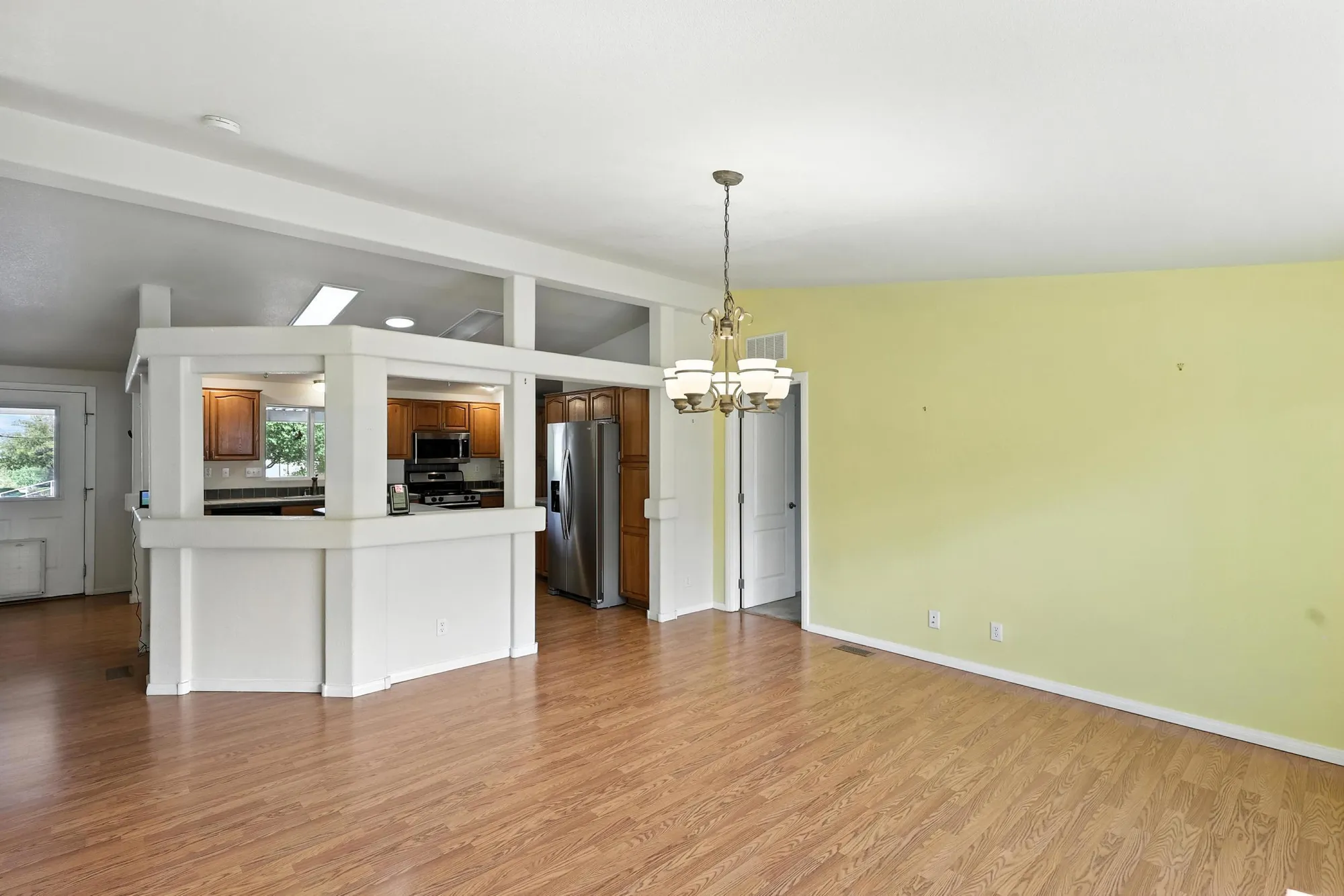 Property Slideshow image 9 of 32 | 202 sunrise bluffs dr, Belen, NM, 87002