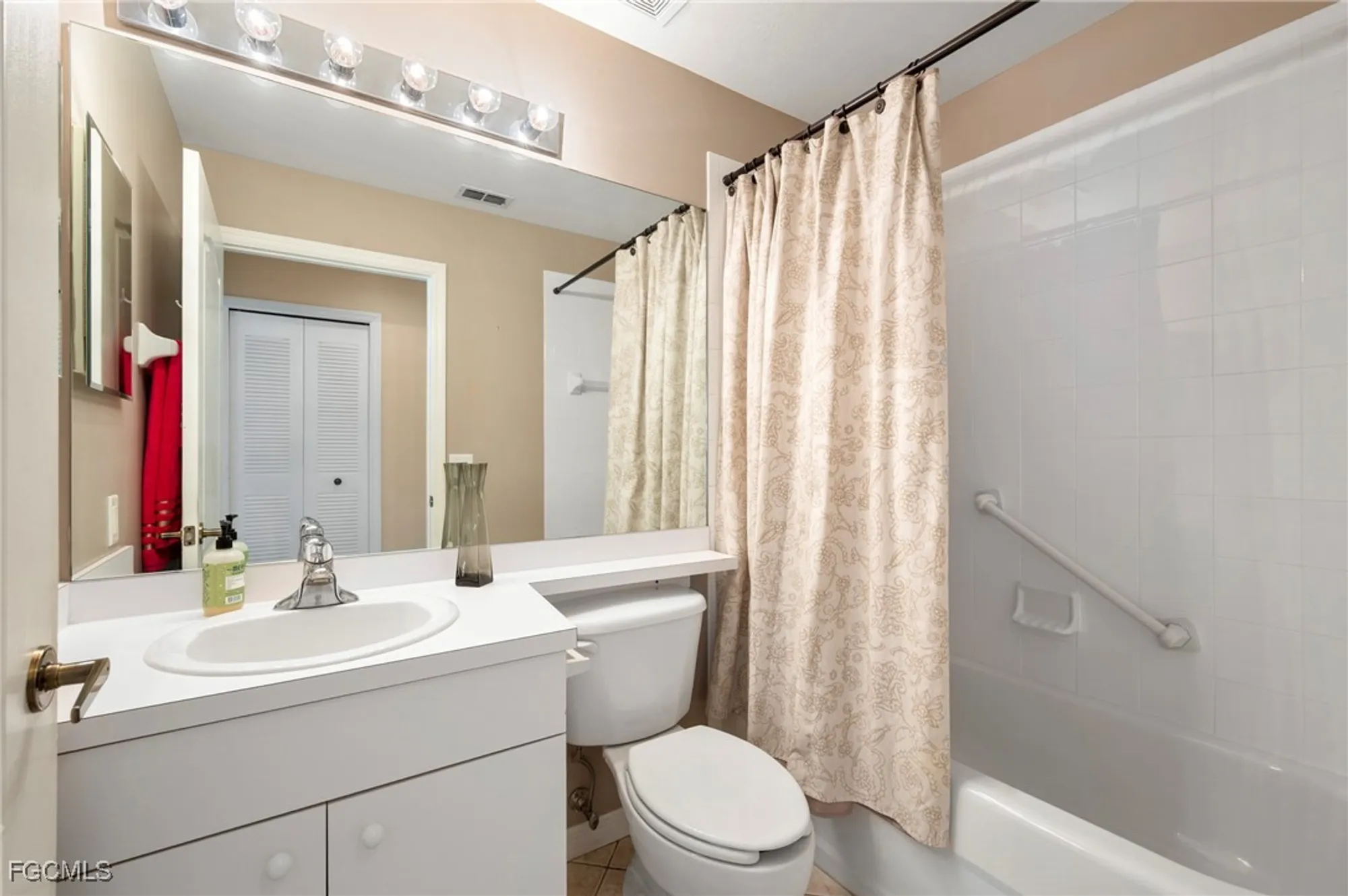 Property Slideshow image 15 of 23 | 14091 brant point cir 4201, Fort Myers, FL, 33919