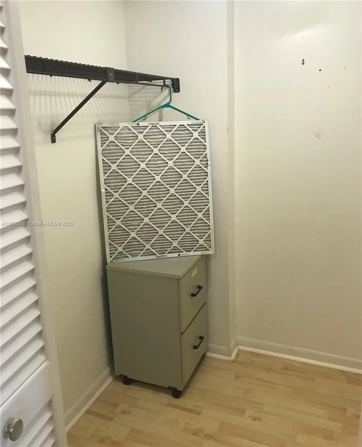 Property Slideshow image 25 of 36 | 1101 colony point cir 206, Pembroke Pines, FL, 33026