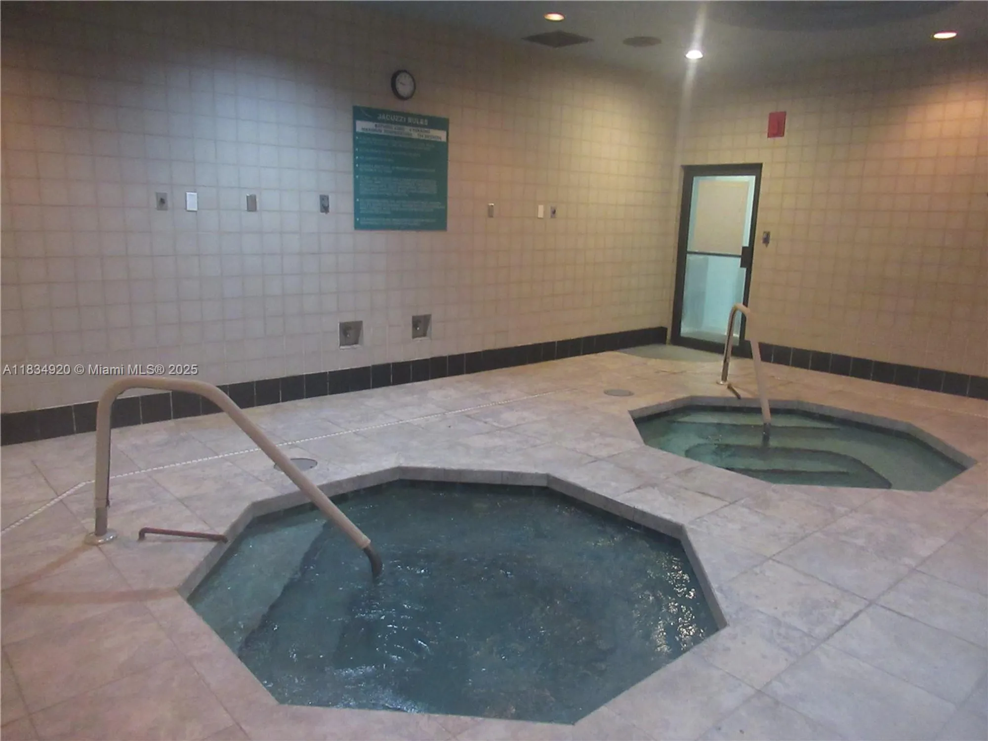 Property Slideshow image 35 of 36 | 1101 colony point cir 206, Pembroke Pines, FL, 33026