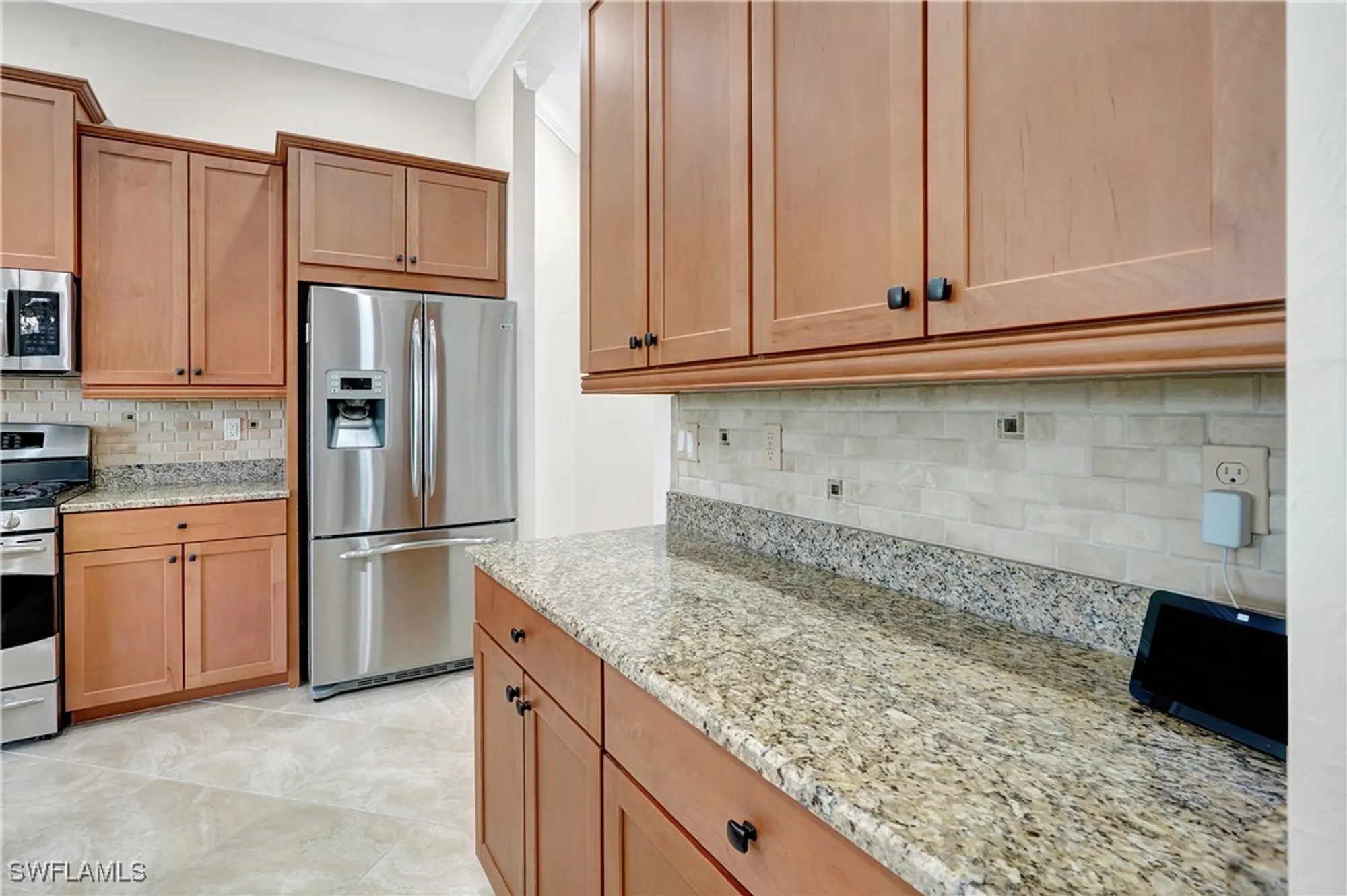 Property Slideshow image 14 of 50 | 3850 otter bend cir, Fort Myers, FL, 33905