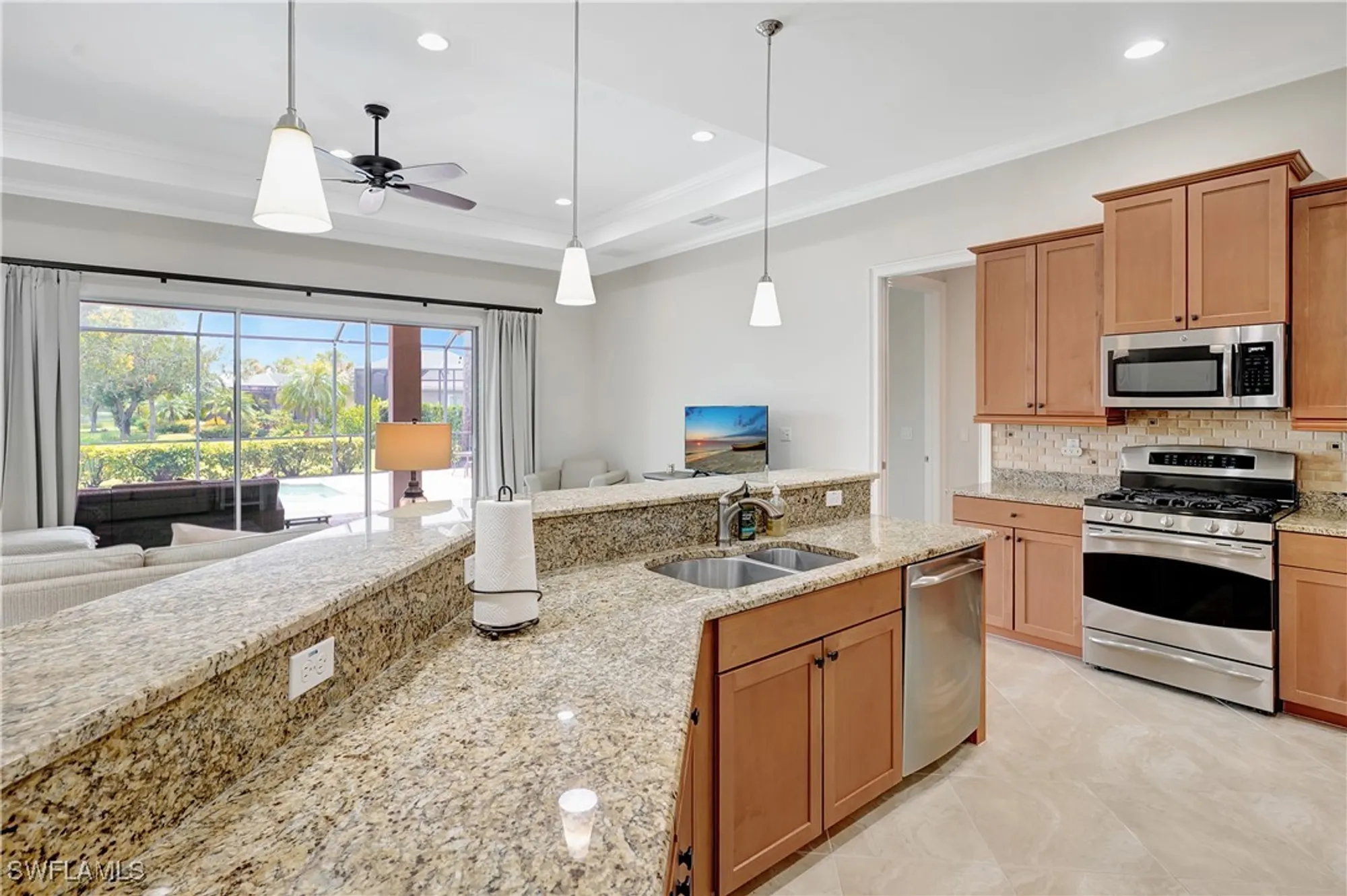 Property Slideshow image 15 of 50 | 3850 otter bend cir, Fort Myers, FL, 33905