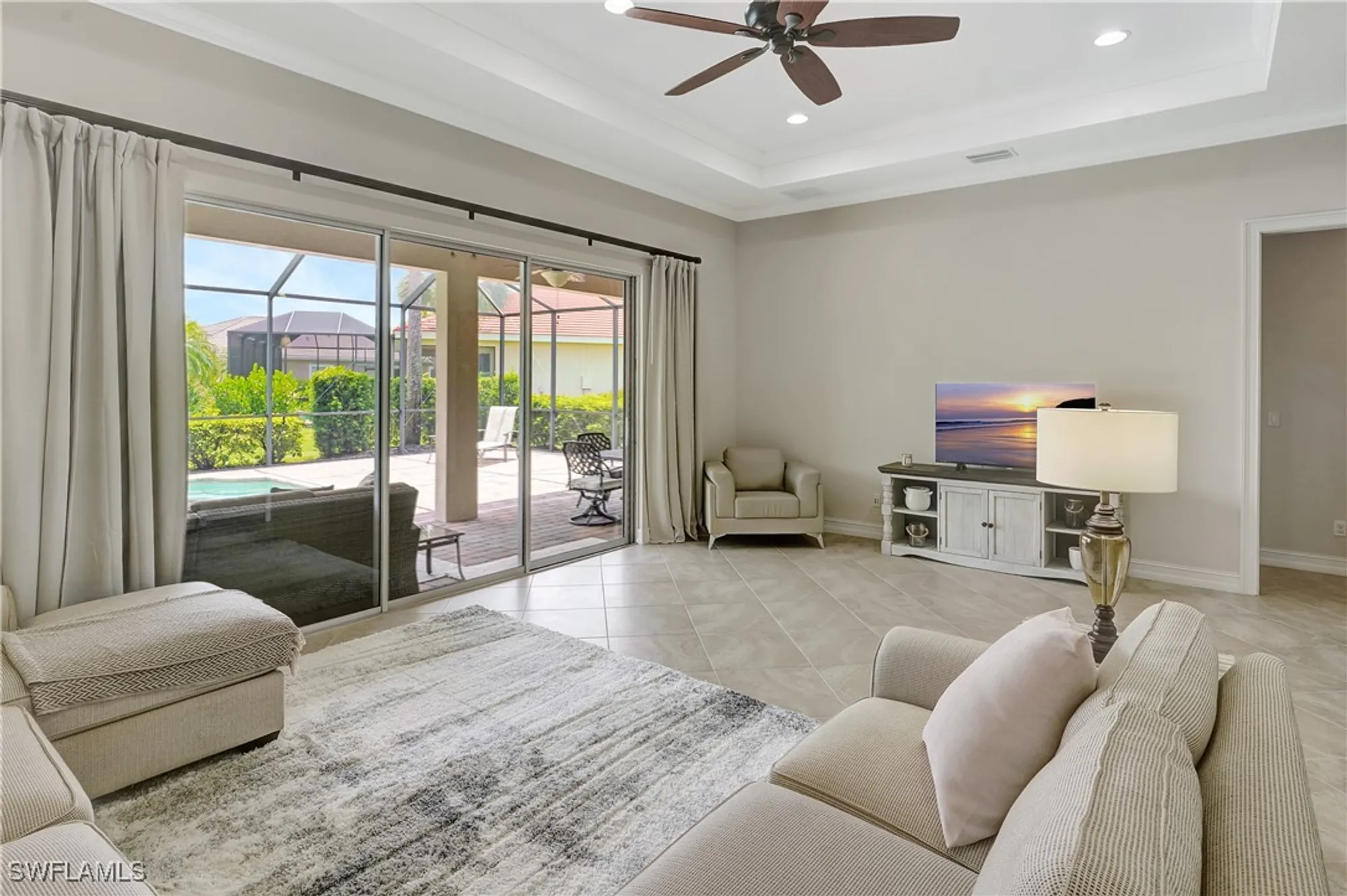 Property Slideshow image 21 of 50 | 3850 otter bend cir, Fort Myers, FL, 33905