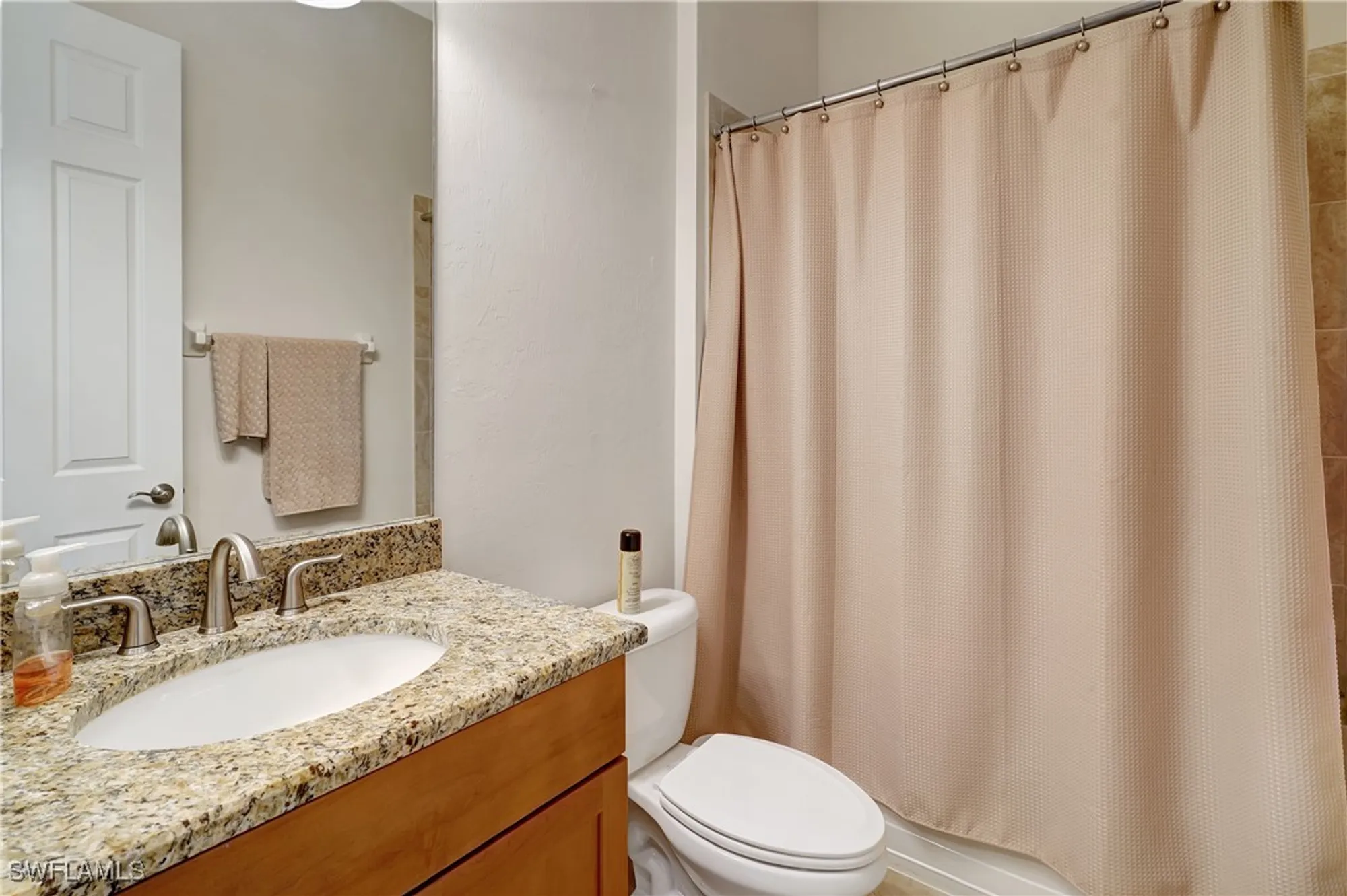 Property Slideshow image 35 of 50 | 3850 otter bend cir, Fort Myers, FL, 33905