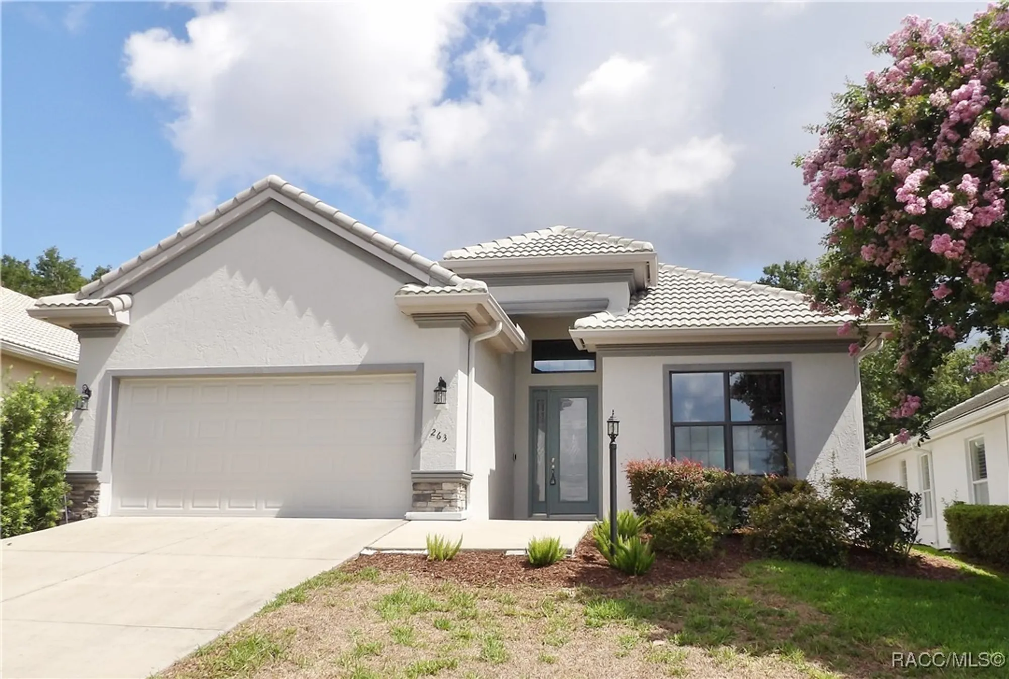 Property Slideshow image 2 of 57 | 263 w doerr path, Hernando, FL, 34442