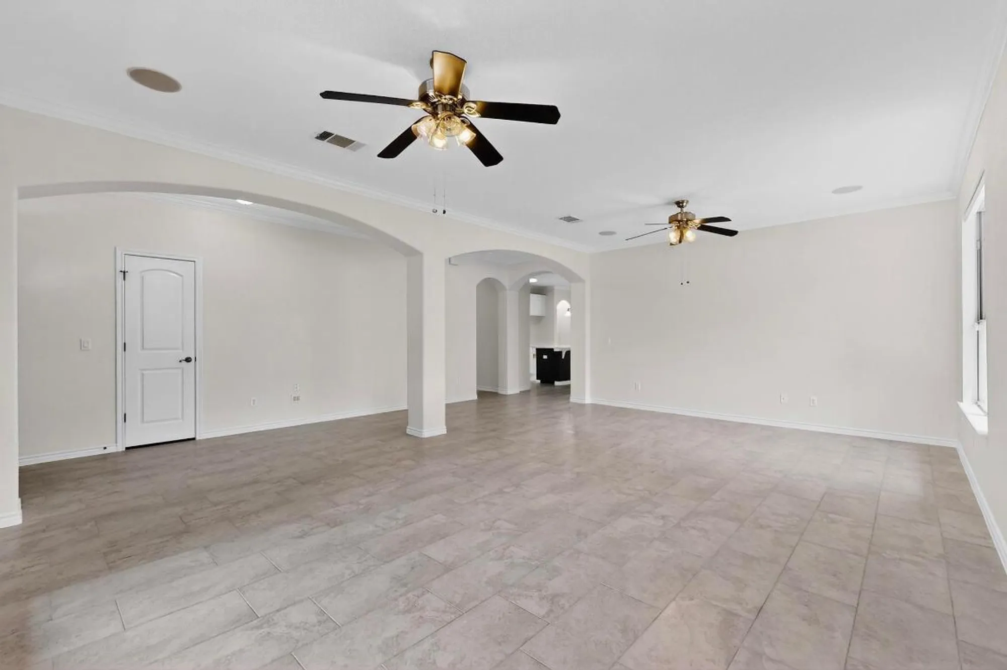 Property Slideshow image 12 of 40 | 714 enchanted rock trl, Georgetown, TX, 78633