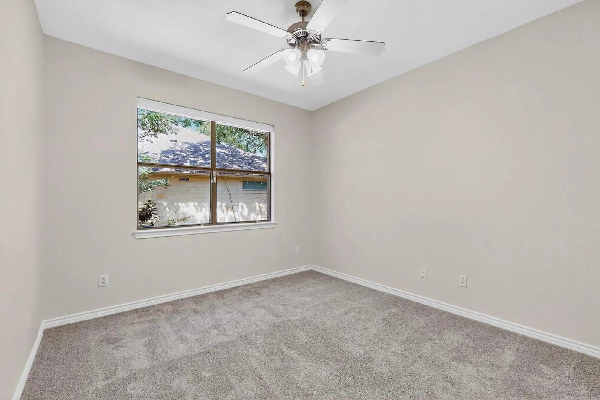 Property Slideshow image 28 of 40 | 714 enchanted rock trl, Georgetown, TX, 78633