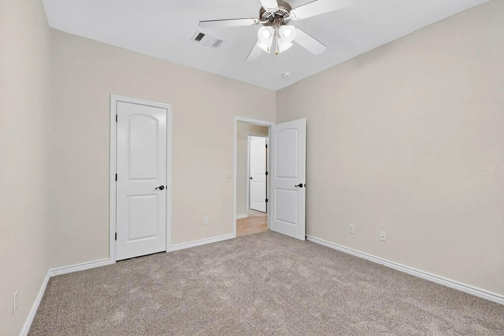 Property Slideshow image 30 of 40 | 714 enchanted rock trl, Georgetown, TX, 78633