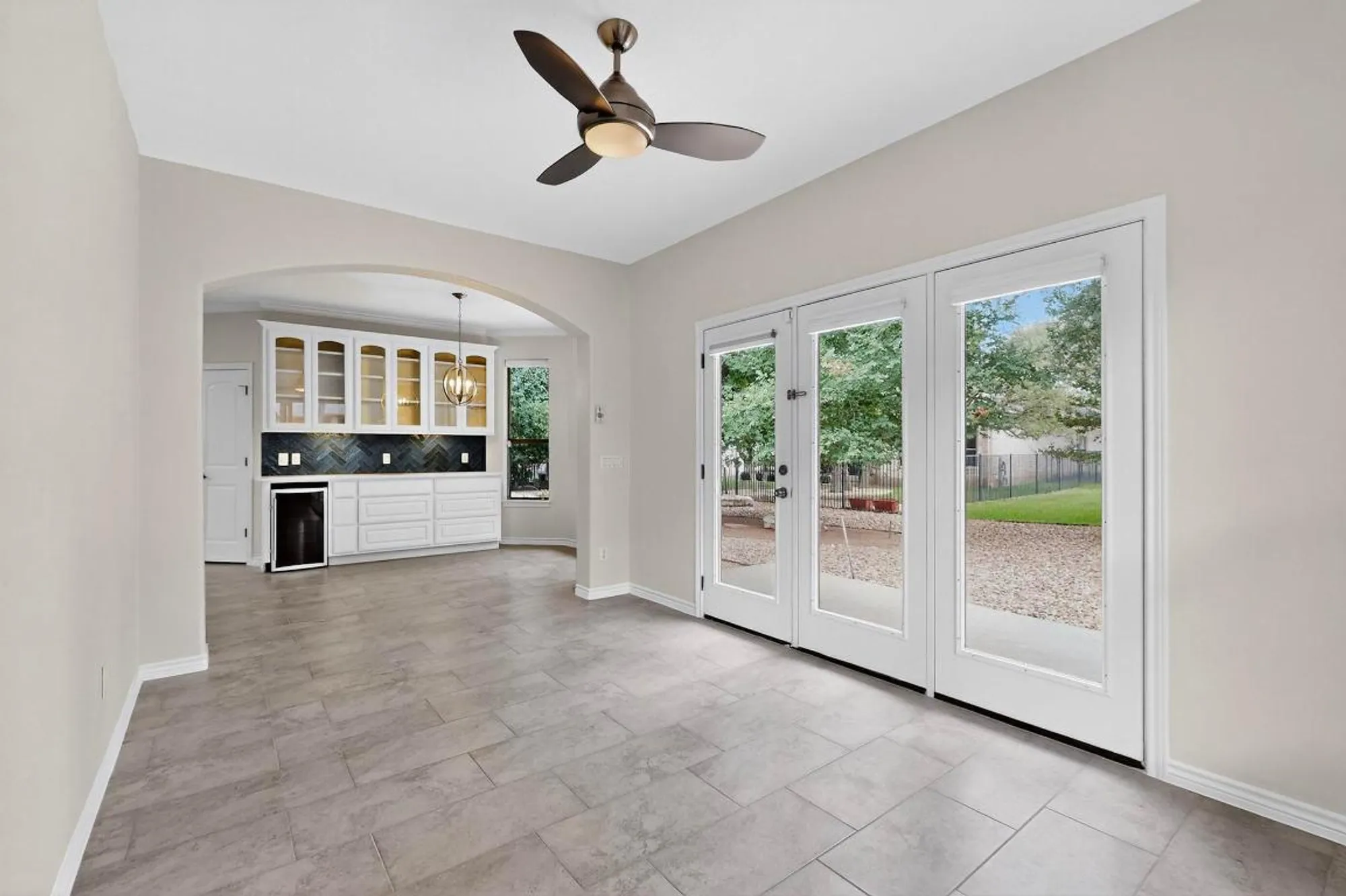 Property Slideshow image 9 of 40 | 714 enchanted rock trl, Georgetown, TX, 78633