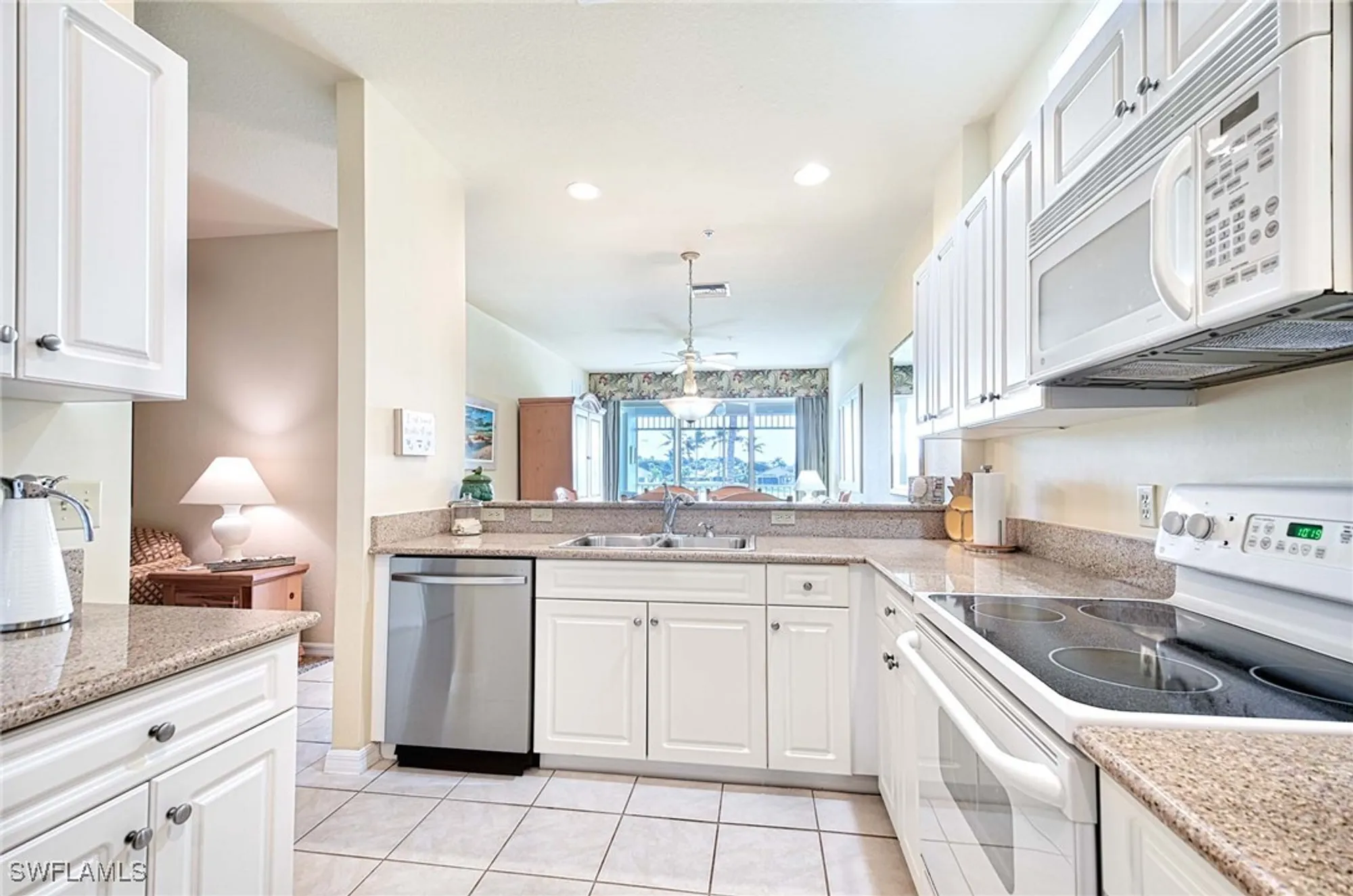 Property Slideshow image 3 of 17 | 7905 mahogany run ln 1324, Naples, FL, 34113