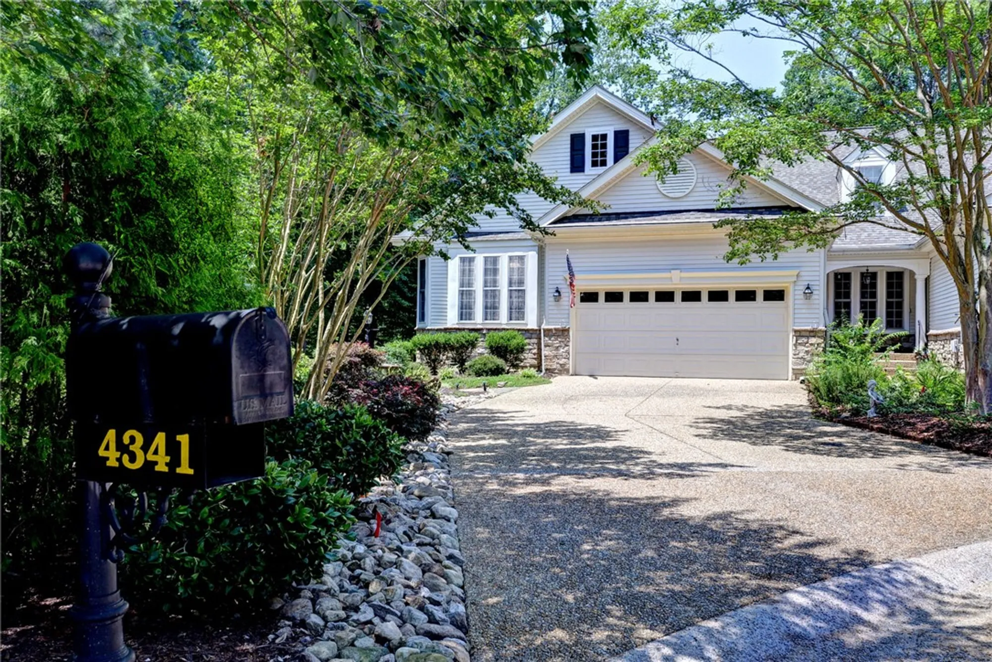 Property Slideshow image 2 of 50 | 4341 garden vw, Williamsburg, VA, 23188