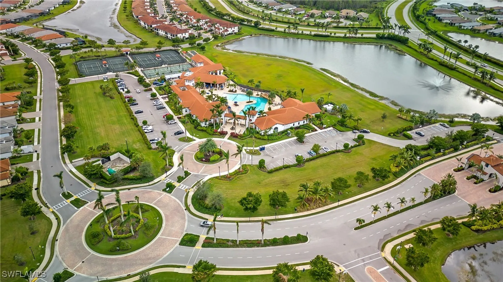 Property Slideshow image 30 of 42 | 11880 hickory estate cir, Fort Myers, FL, 33913