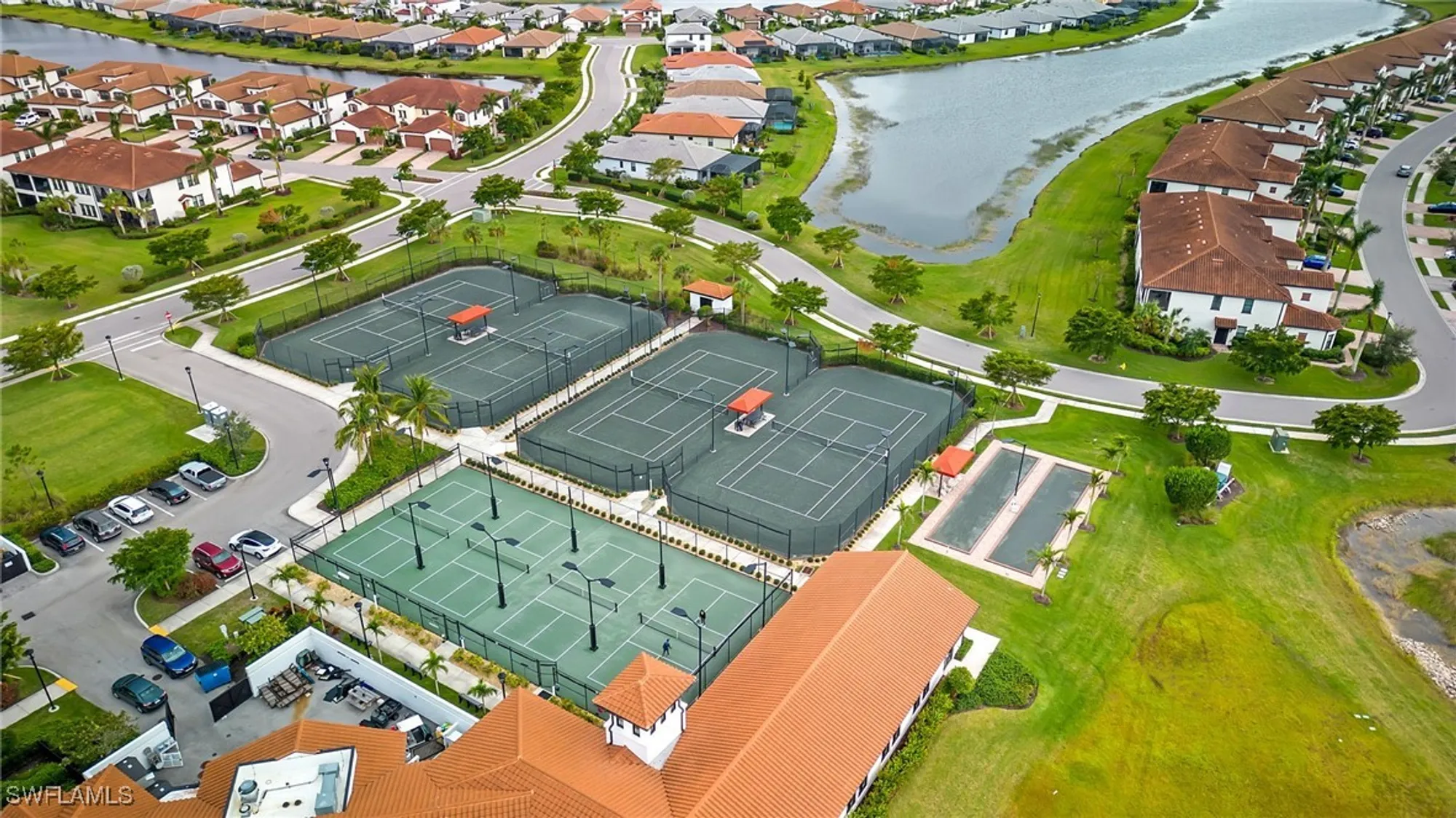 Property Slideshow image 31 of 42 | 11880 hickory estate cir, Fort Myers, FL, 33913