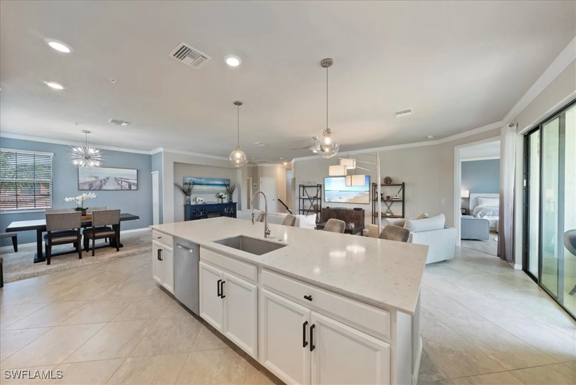 Property Slideshow image 4 of 25 | , Bonita Springs, FL, 34135