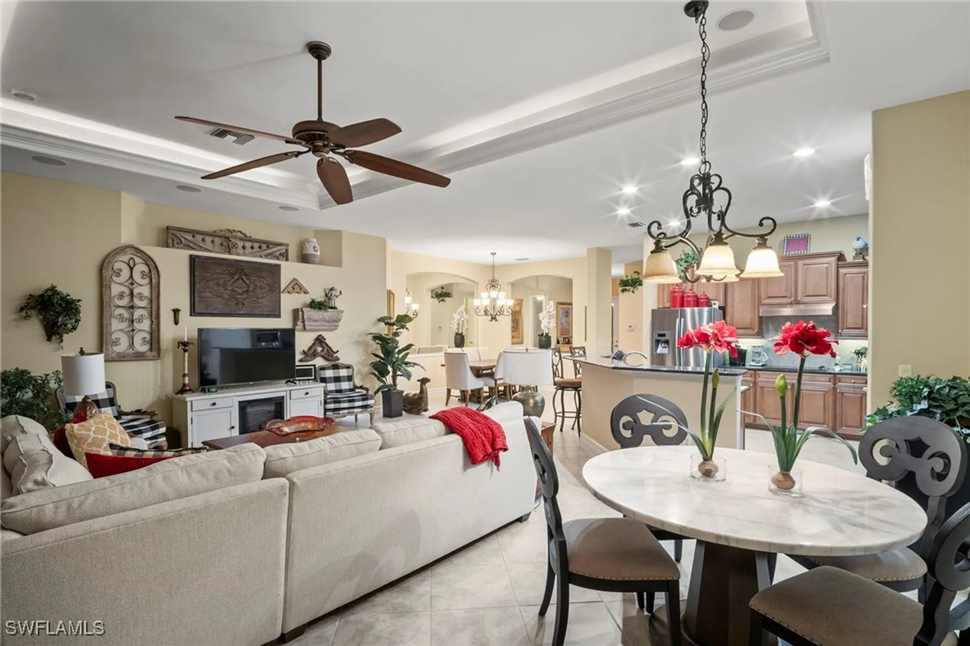 Property Slideshow image 15 of 50 | 10396 heritage bay blvd, Naples, FL, 34120