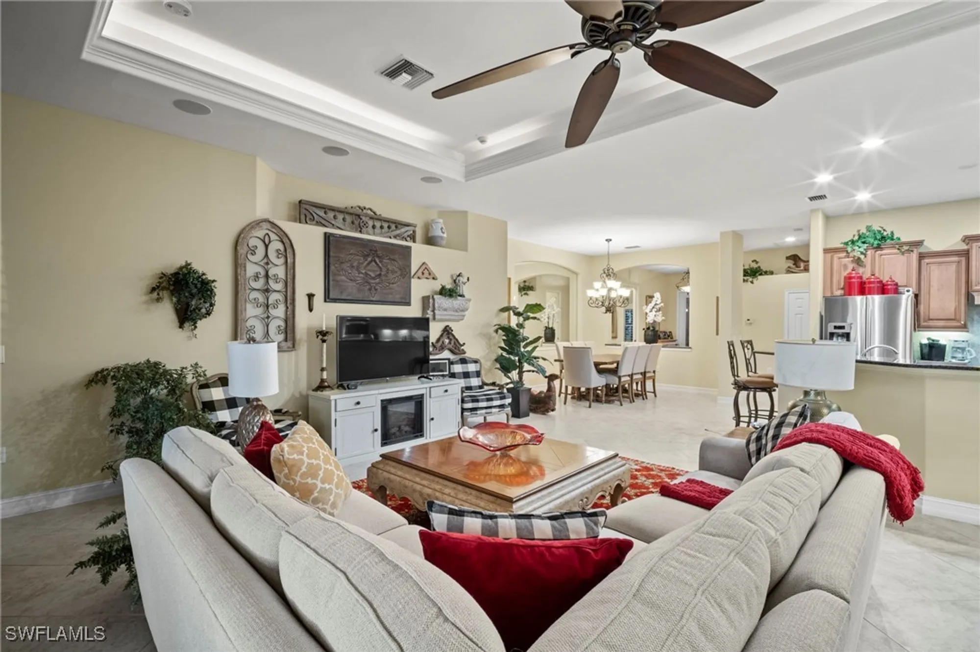 Property Slideshow image 16 of 50 | 10396 heritage bay blvd, Naples, FL, 34120