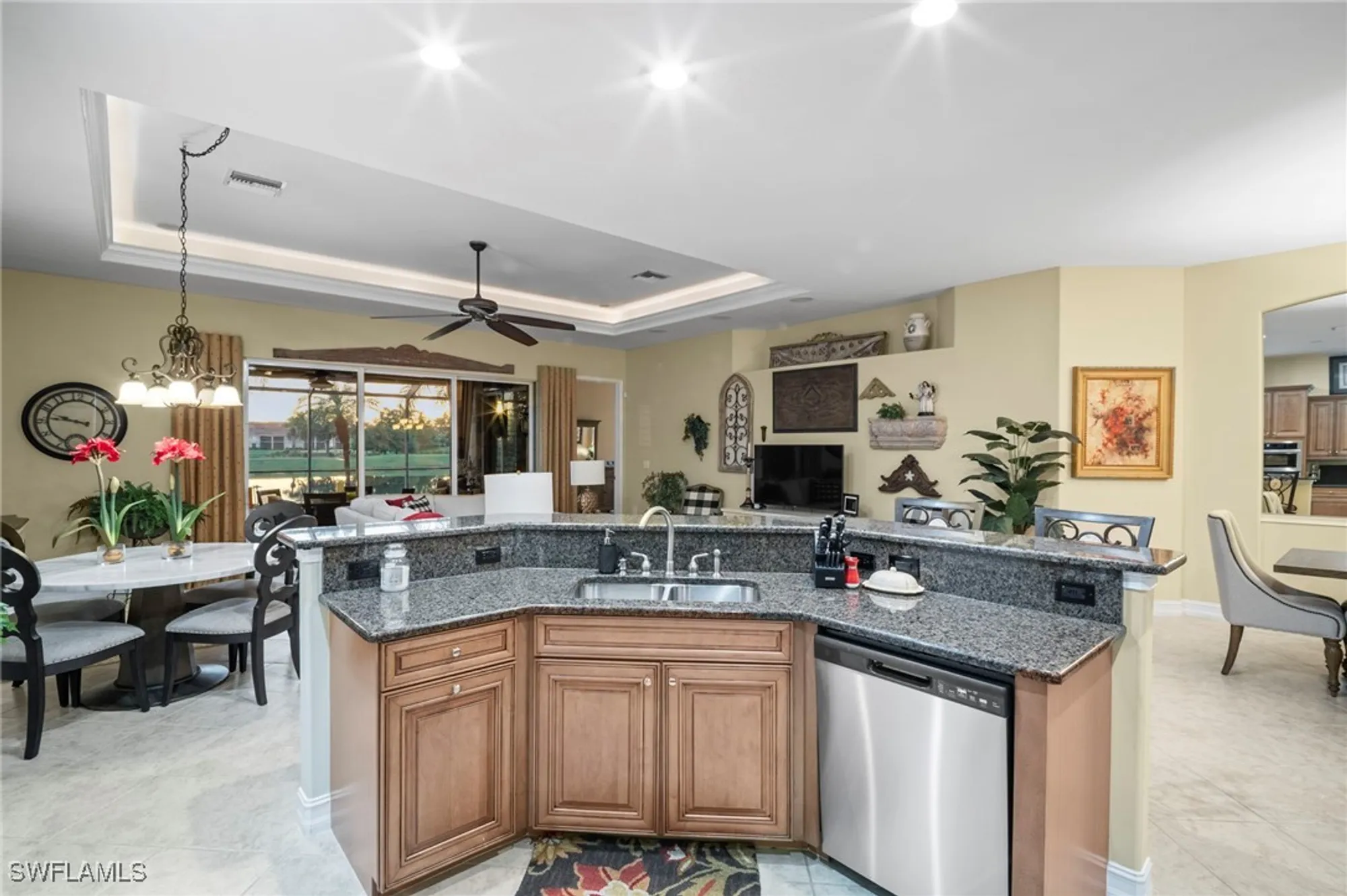 Property Slideshow image 12 of 50 | 10396 heritage bay blvd, Naples, FL, 34120