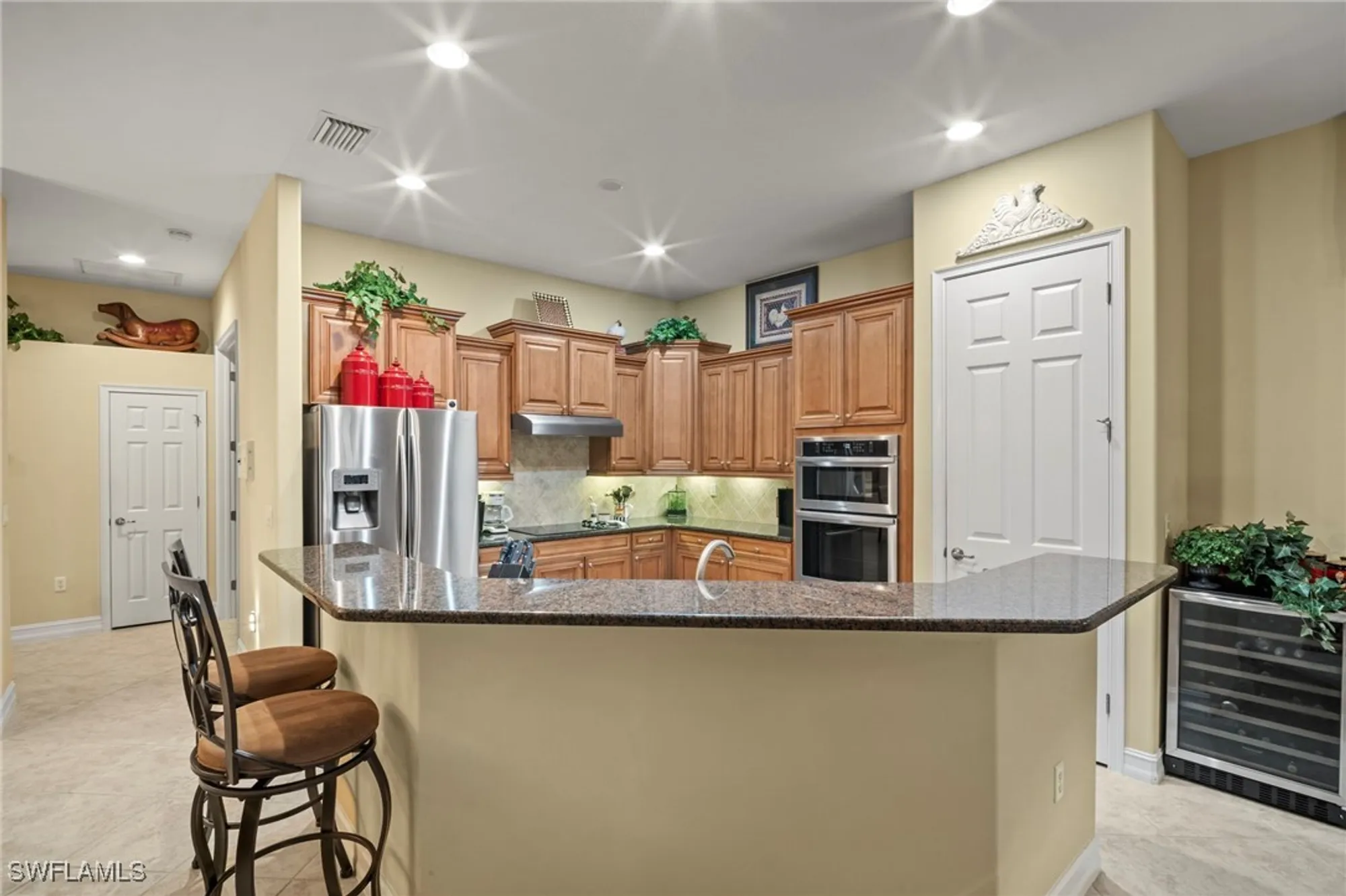 Property Slideshow image 9 of 50 | 10396 heritage bay blvd, Naples, FL, 34120