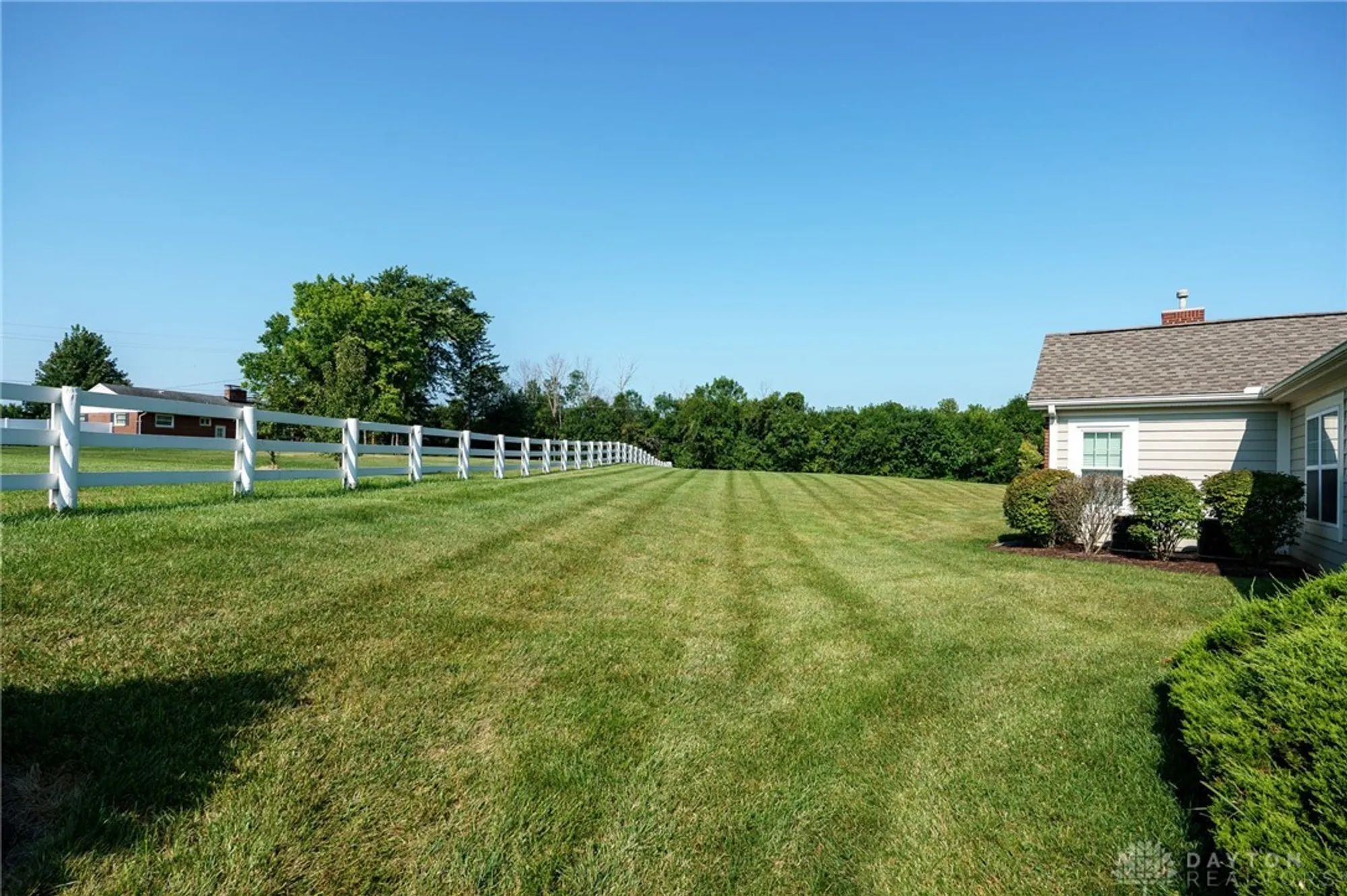 Property Slideshow image 6 of 36 | 5117 crescent ridge dr 11, Clayton, OH, 45315