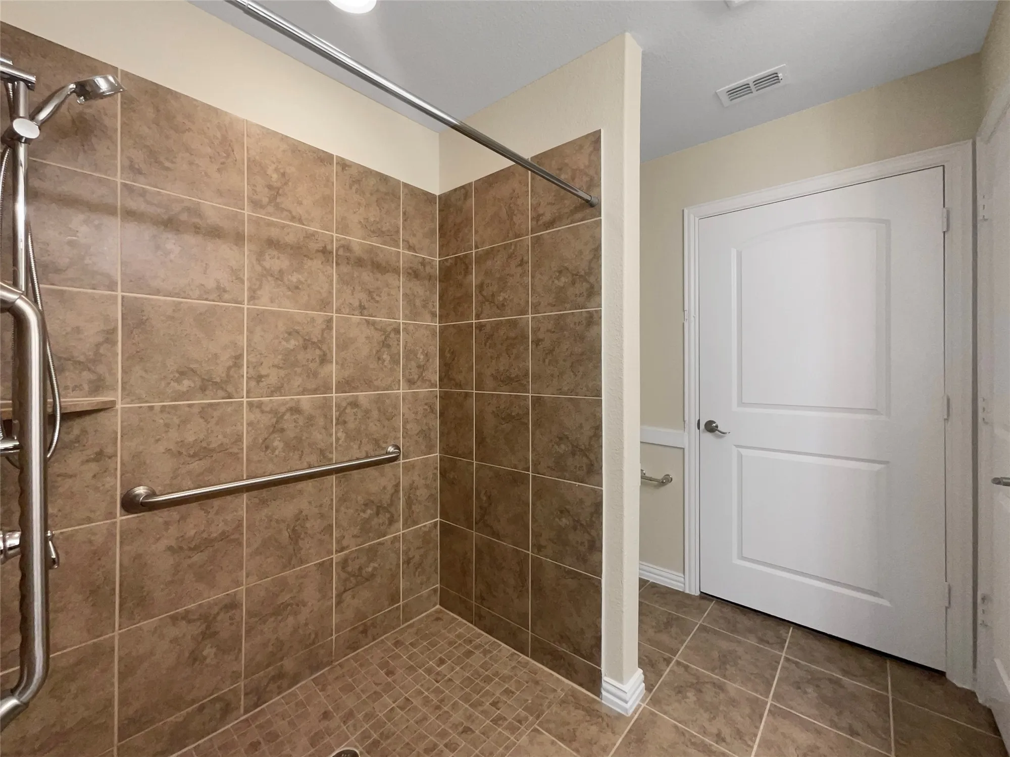 Property Slideshow image 20 of 23 | 1932 marsh point dr, Frisco, TX, 75036
