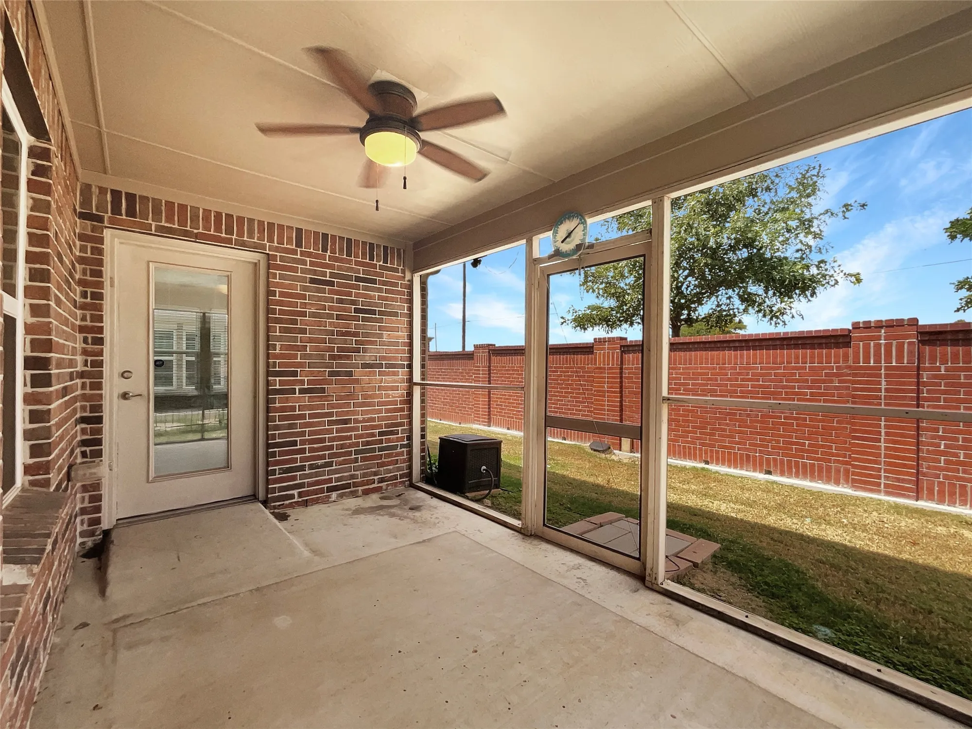 Property Slideshow image 22 of 23 | 1932 marsh point dr, Frisco, TX, 75036