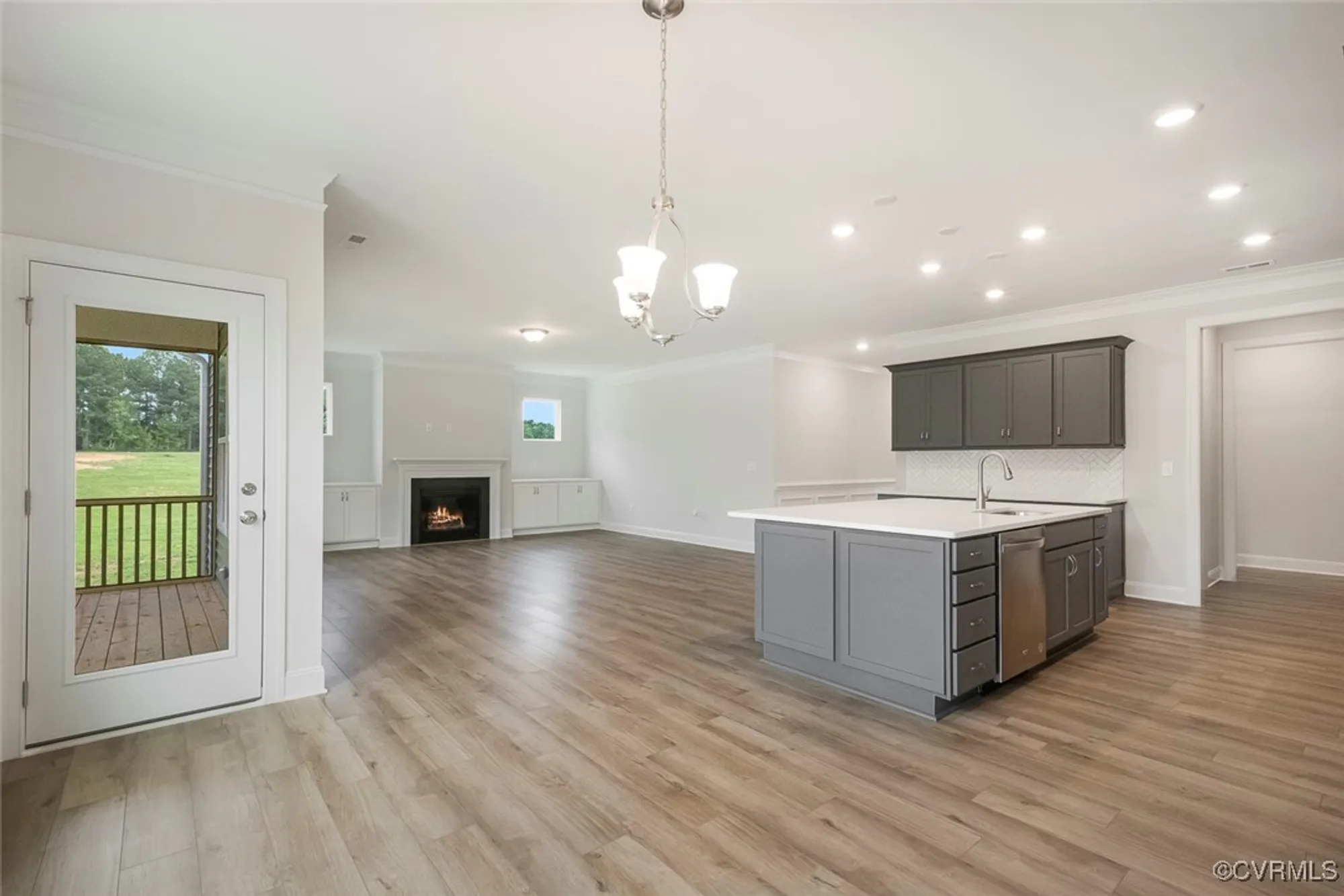 Property Slideshow image 4 of 13 | 8124 clancy ct, Chesterfield, VA, 23838