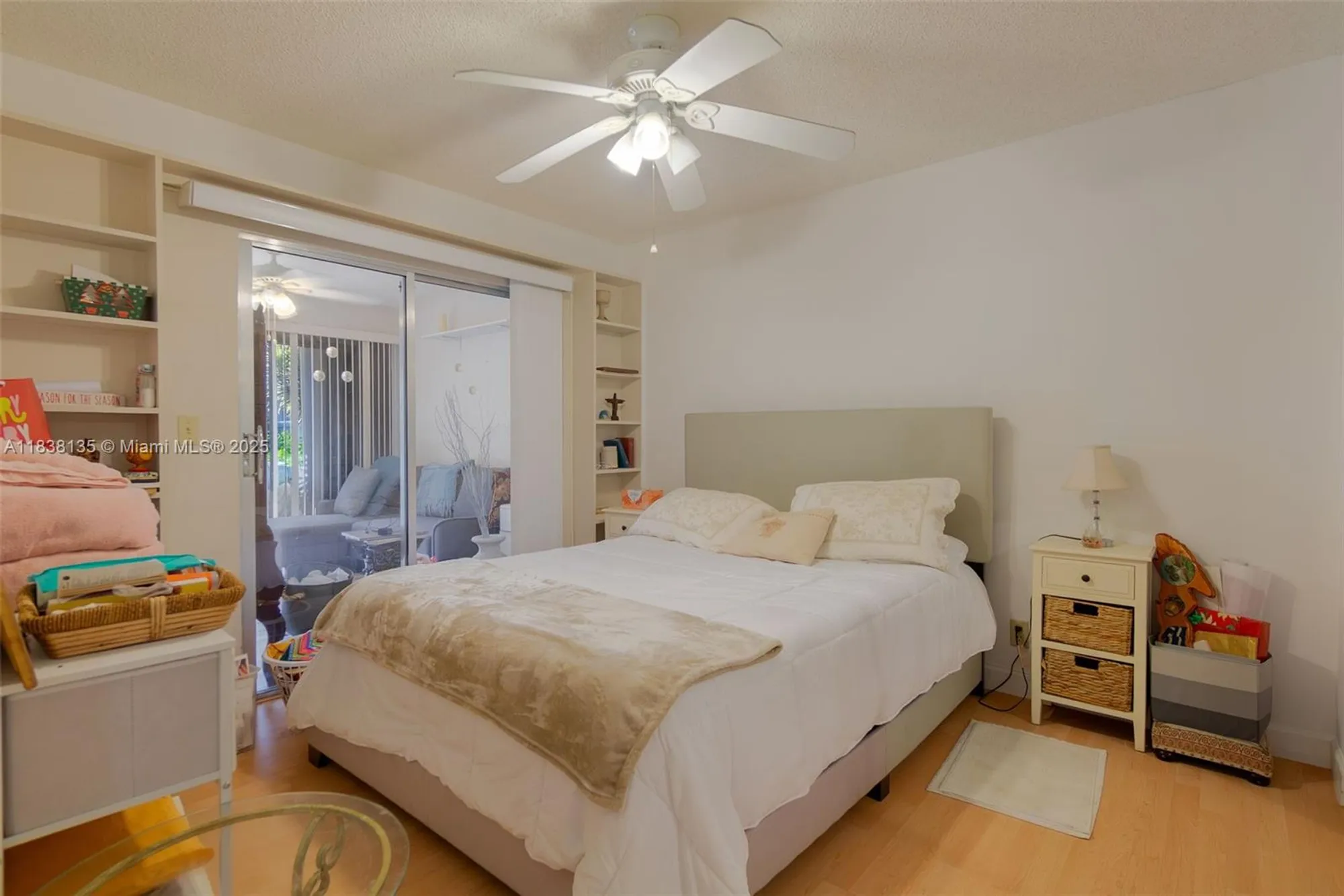 Property Slideshow image 13 of 24 | 8318 springtree rd, Boca Raton, FL, 33496