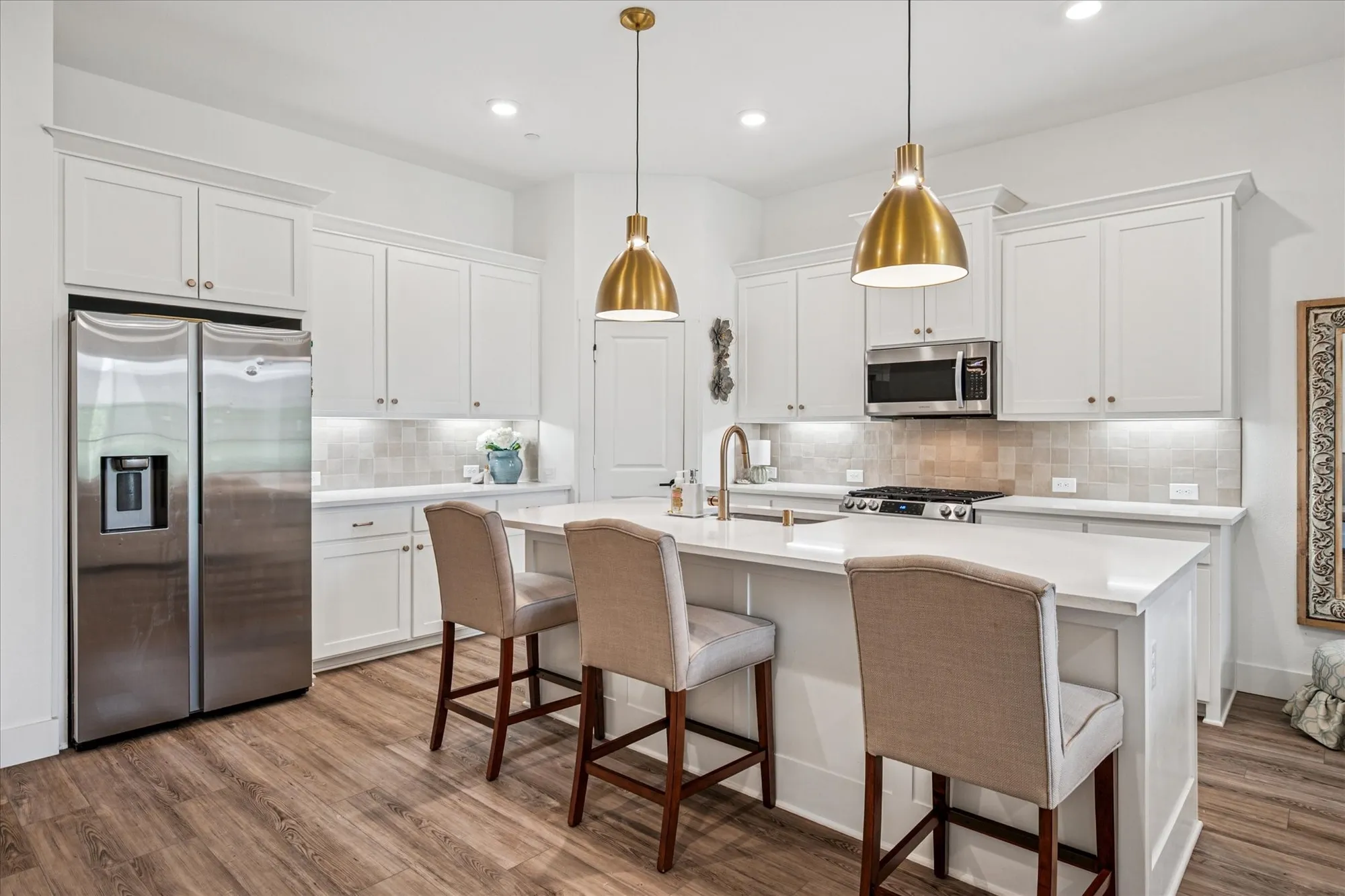 Property Slideshow image 16 of 23 | 613 cloverleaf dr, Wylie, TX, 75098