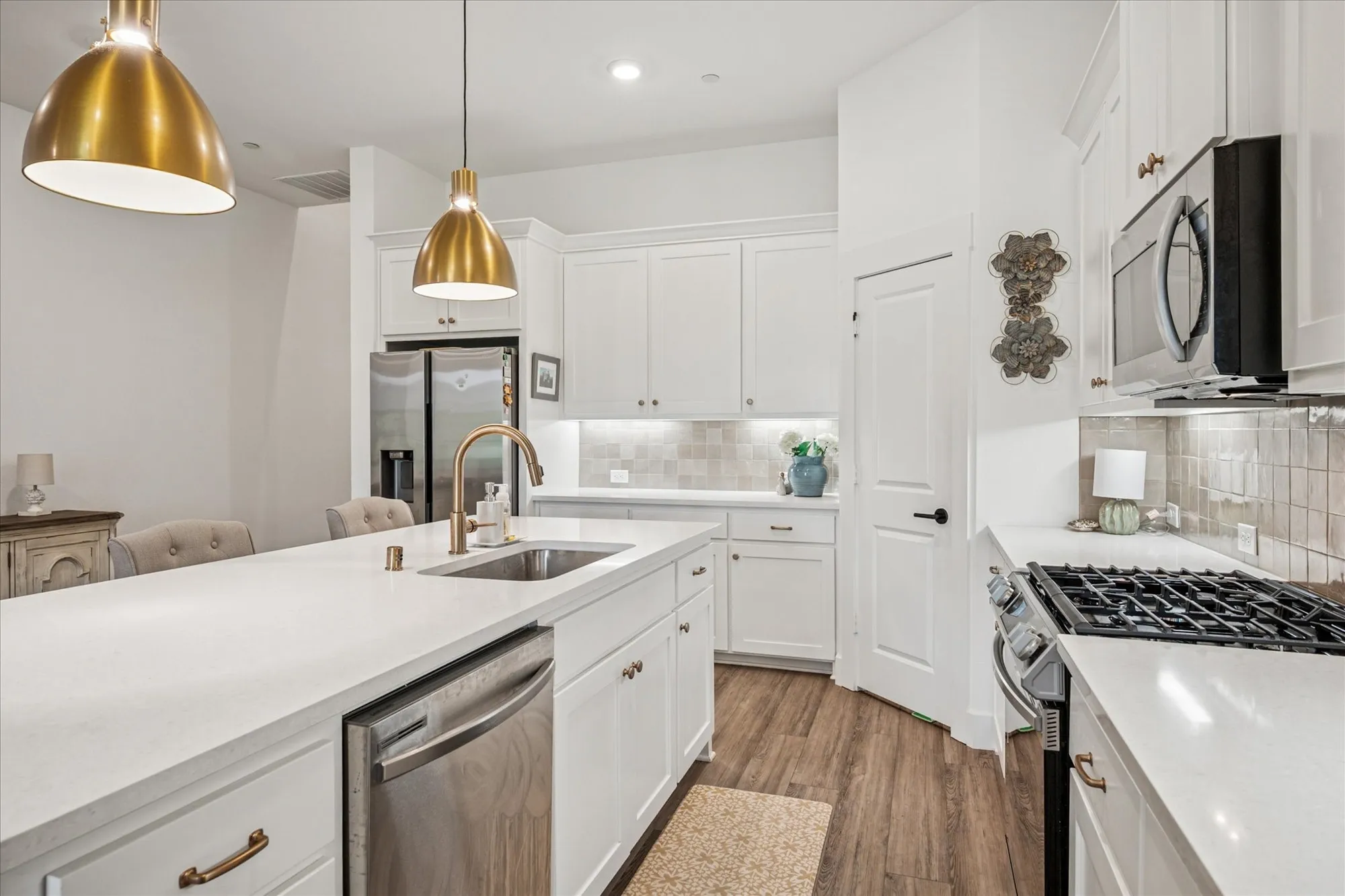 Property Slideshow image 17 of 23 | 613 cloverleaf dr, Wylie, TX, 75098