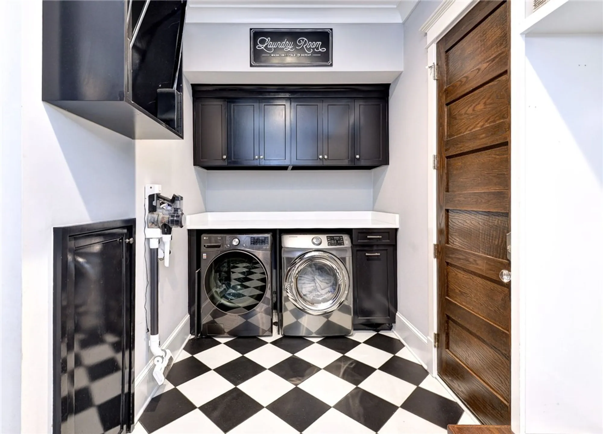 Property Slideshow image 34 of 50 | 1753 founders hl, Williamsburg, VA, 23185