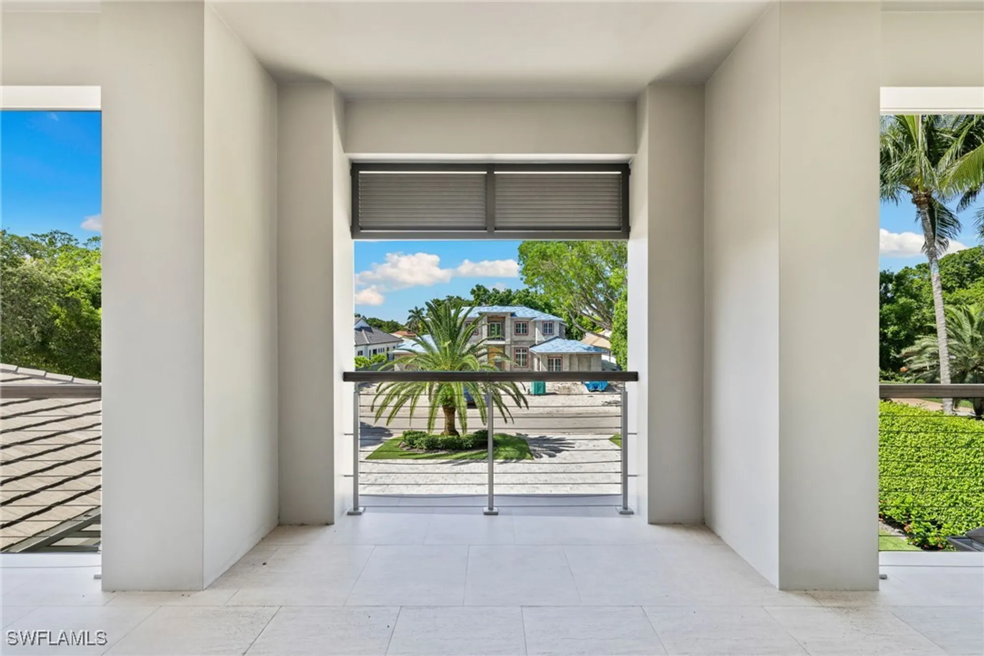 Property Slideshow image 29 of 39 | 745 riviera dr, Naples, FL, 34103