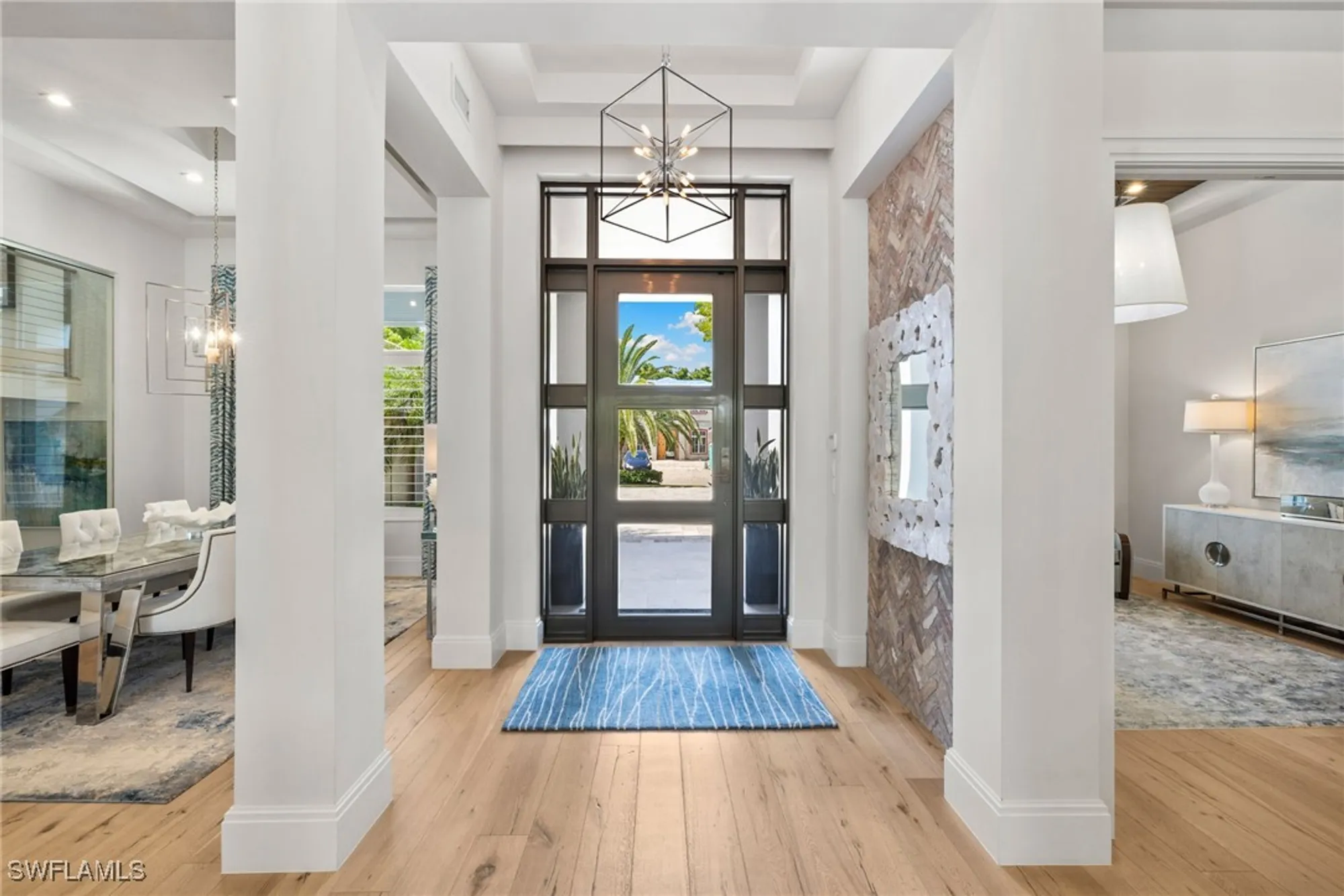 Property Slideshow image 2 of 39 | 745 riviera dr, Naples, FL, 34103