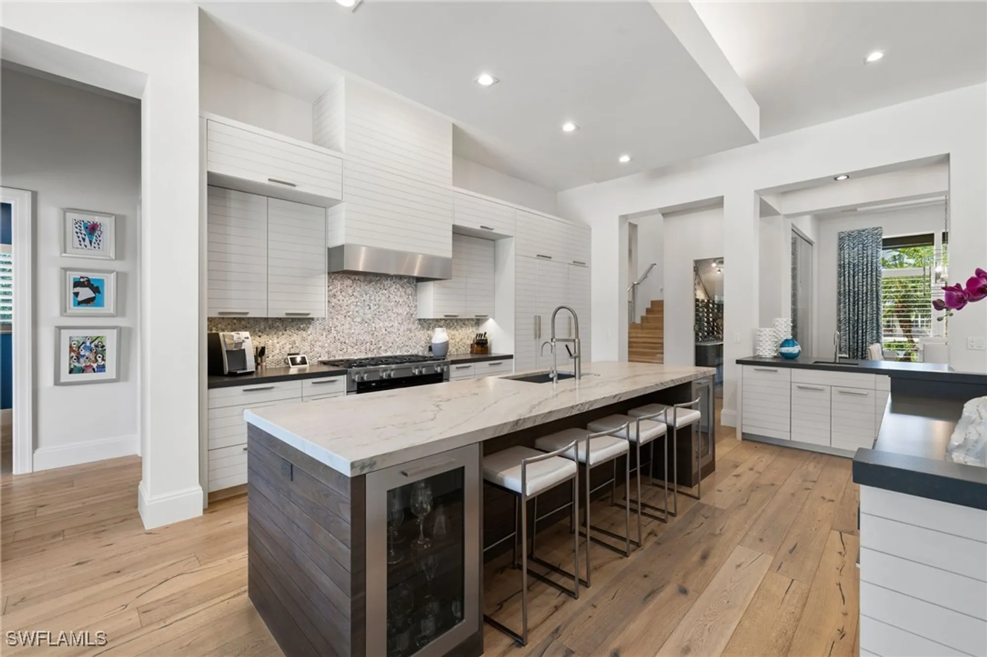 Property Slideshow image 5 of 39 | 745 riviera dr, Naples, FL, 34103