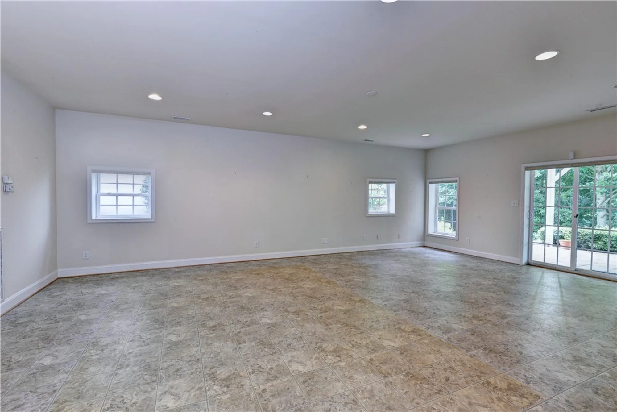 Property Slideshow image 39 of 49 | 6659 rexford ln, Williamsburg, VA, 23188