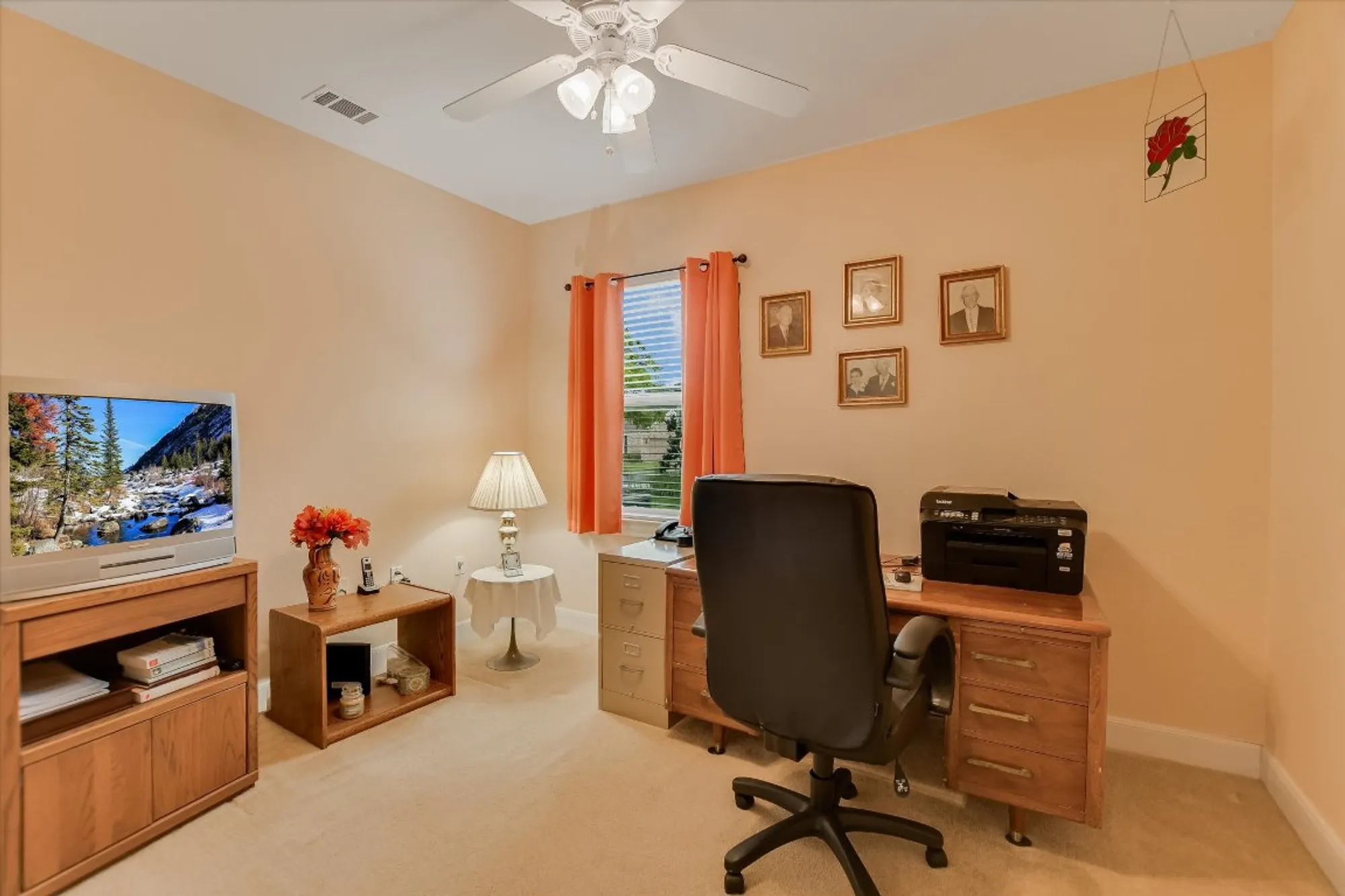 Property Slideshow image 16 of 26 | 116 travis dr, Georgetown, TX, 78633