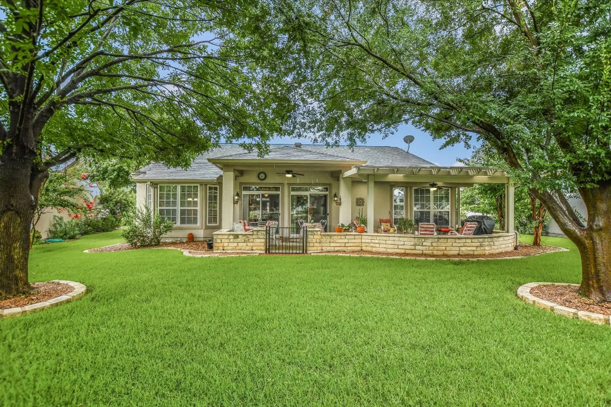 Property Slideshow image 20 of 26 | 116 travis dr, Georgetown, TX, 78633