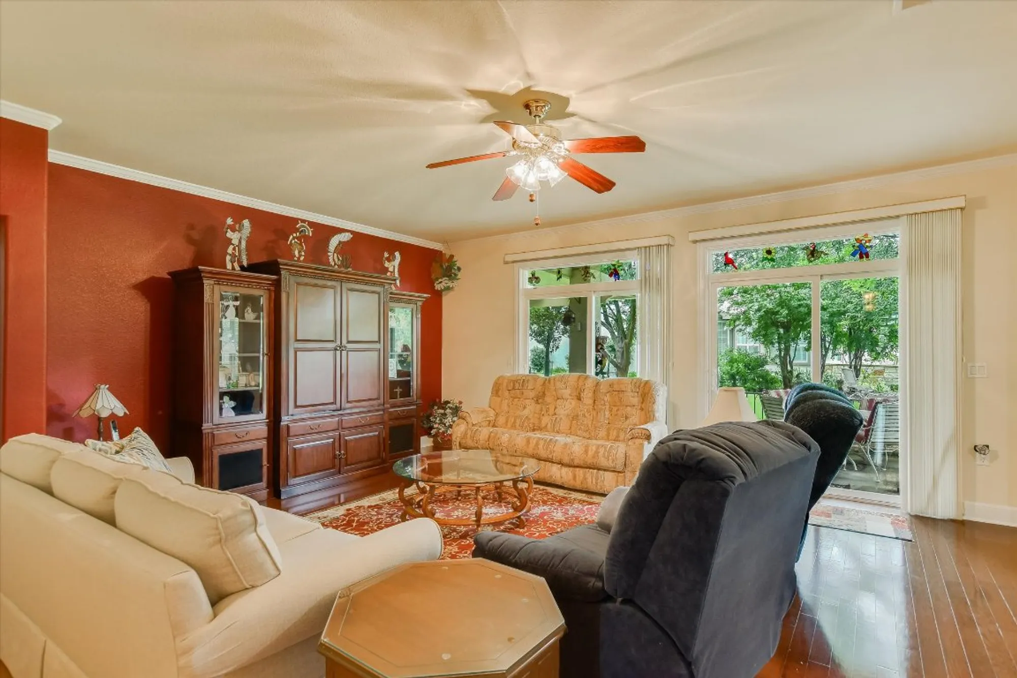 Property Slideshow image 5 of 26 | 116 travis dr, Georgetown, TX, 78633