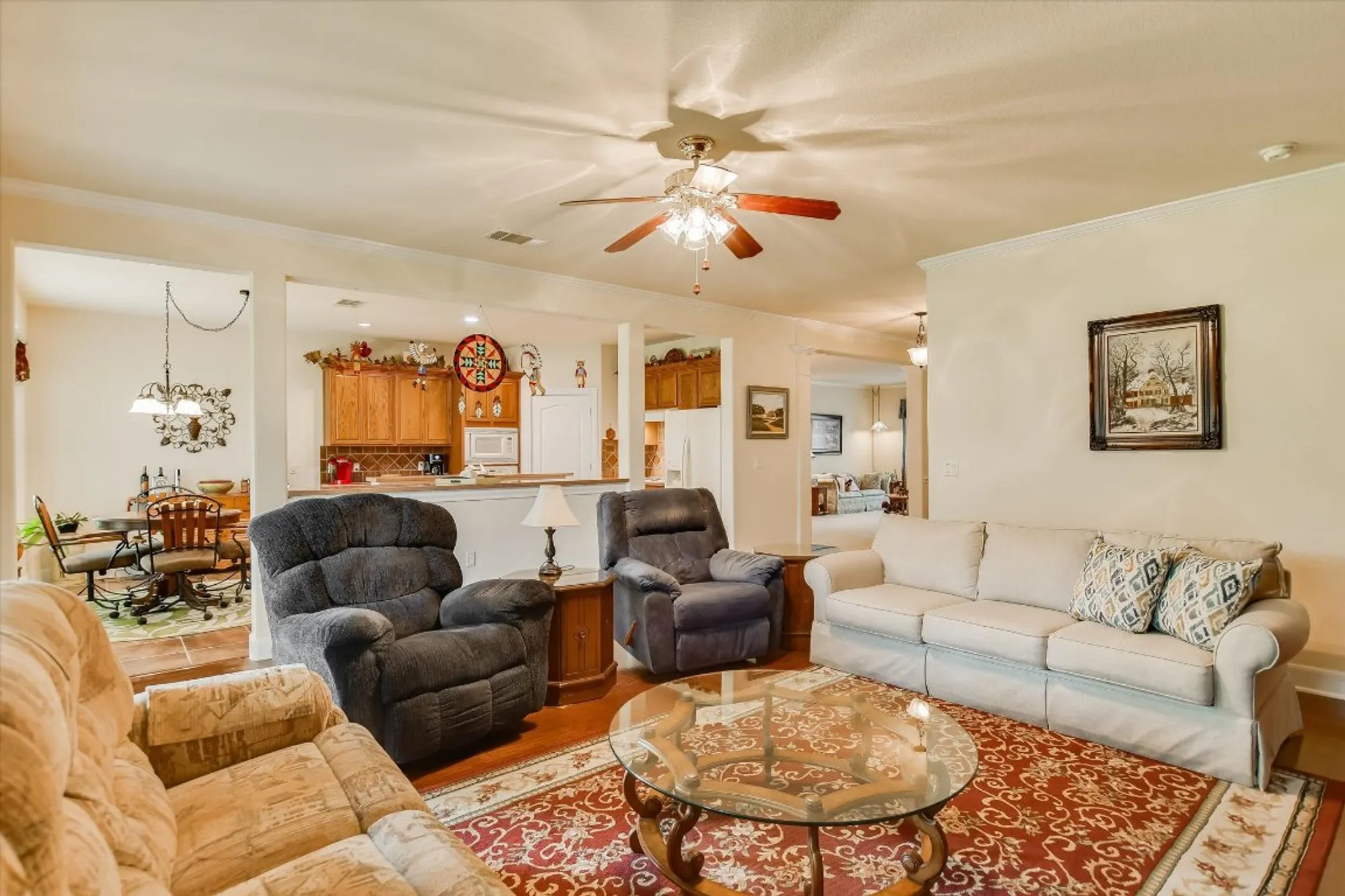 Property Slideshow image 6 of 26 | 116 travis dr, Georgetown, TX, 78633