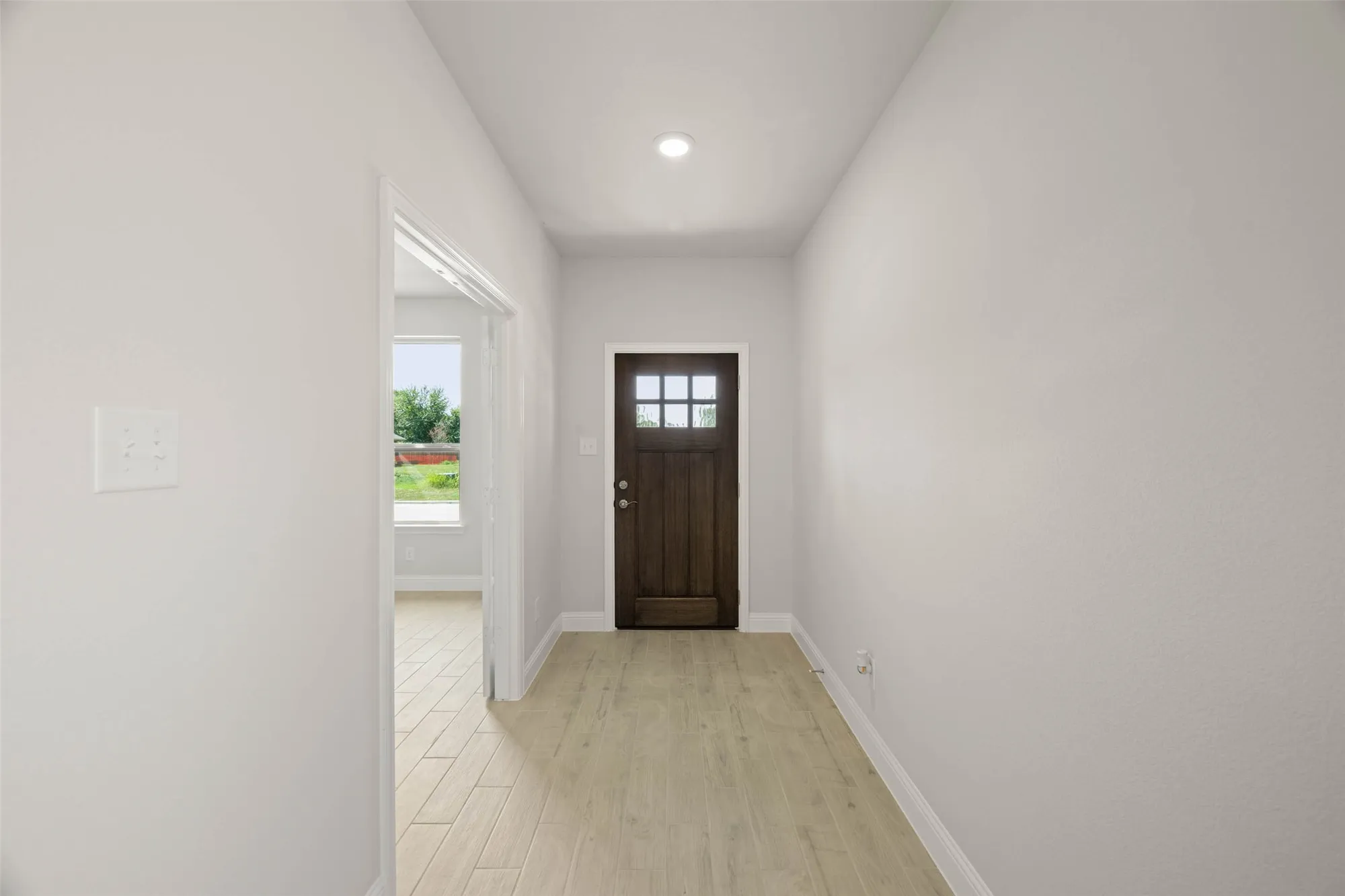 Property Slideshow image 5 of 40 | 2841 livestock dr, Midlothian, TX, 76065