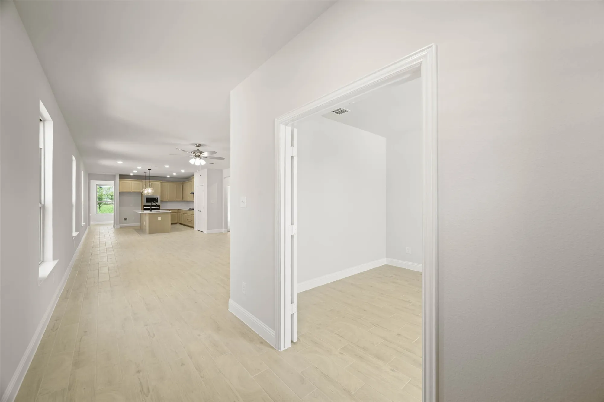 Property Slideshow image 6 of 40 | 2841 livestock dr, Midlothian, TX, 76065