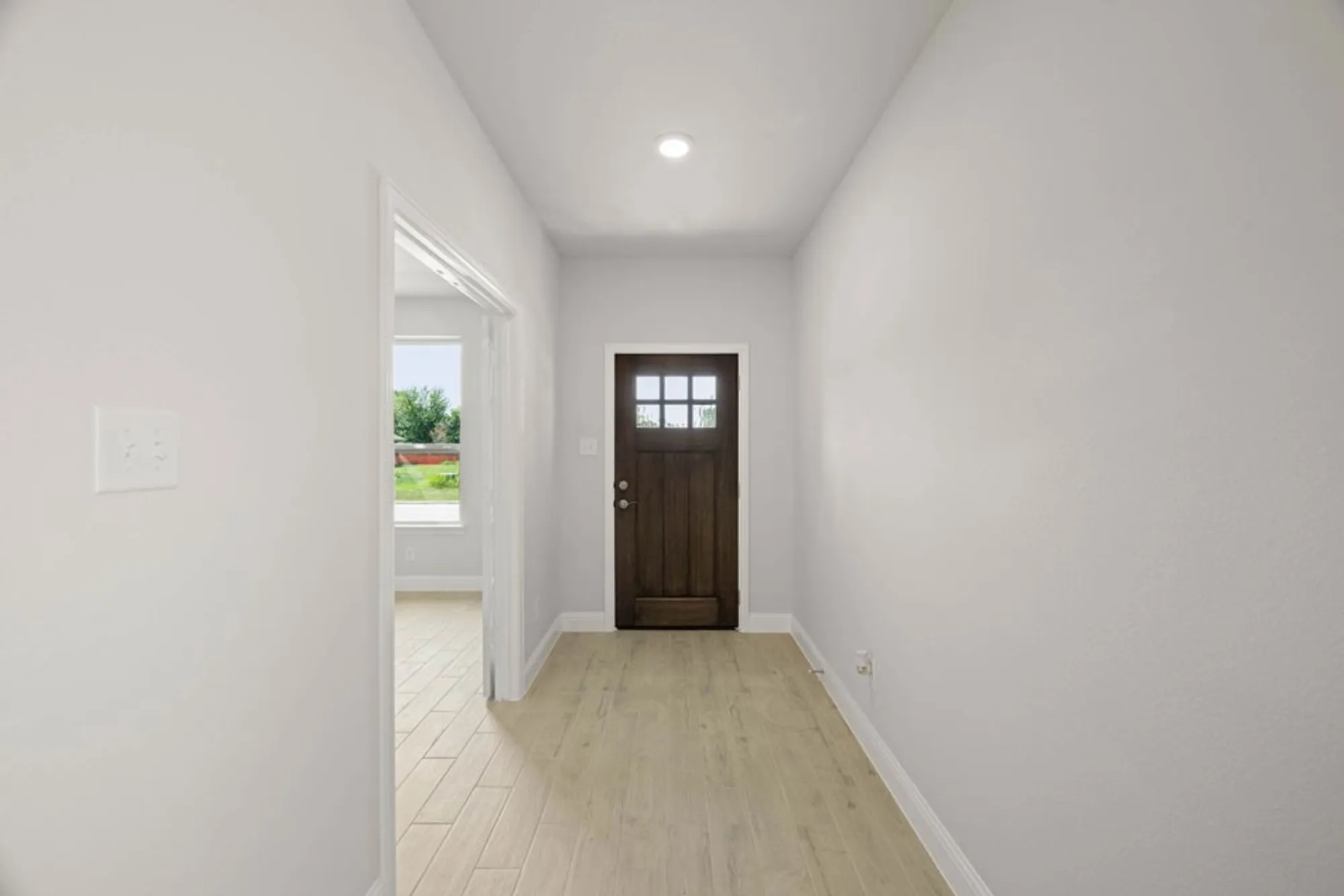 Property Slideshow image 7 of 40 | 2841 livestock dr, Midlothian, TX, 76065