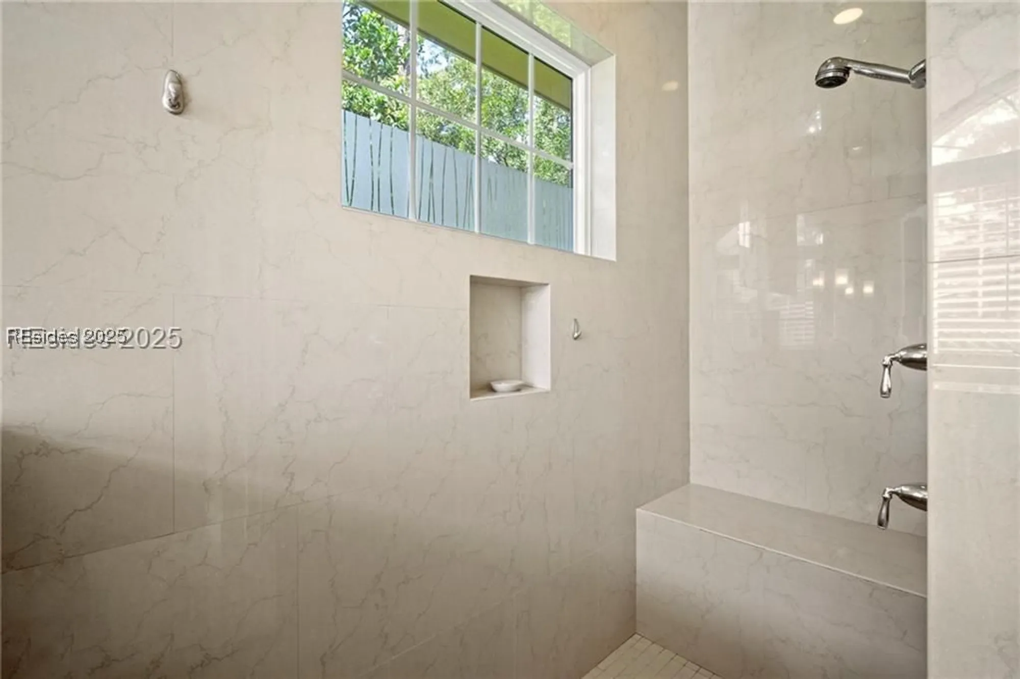 Property Slideshow image 27 of 48 | 227 hampton lake dr, Bluffton, SC, 29910