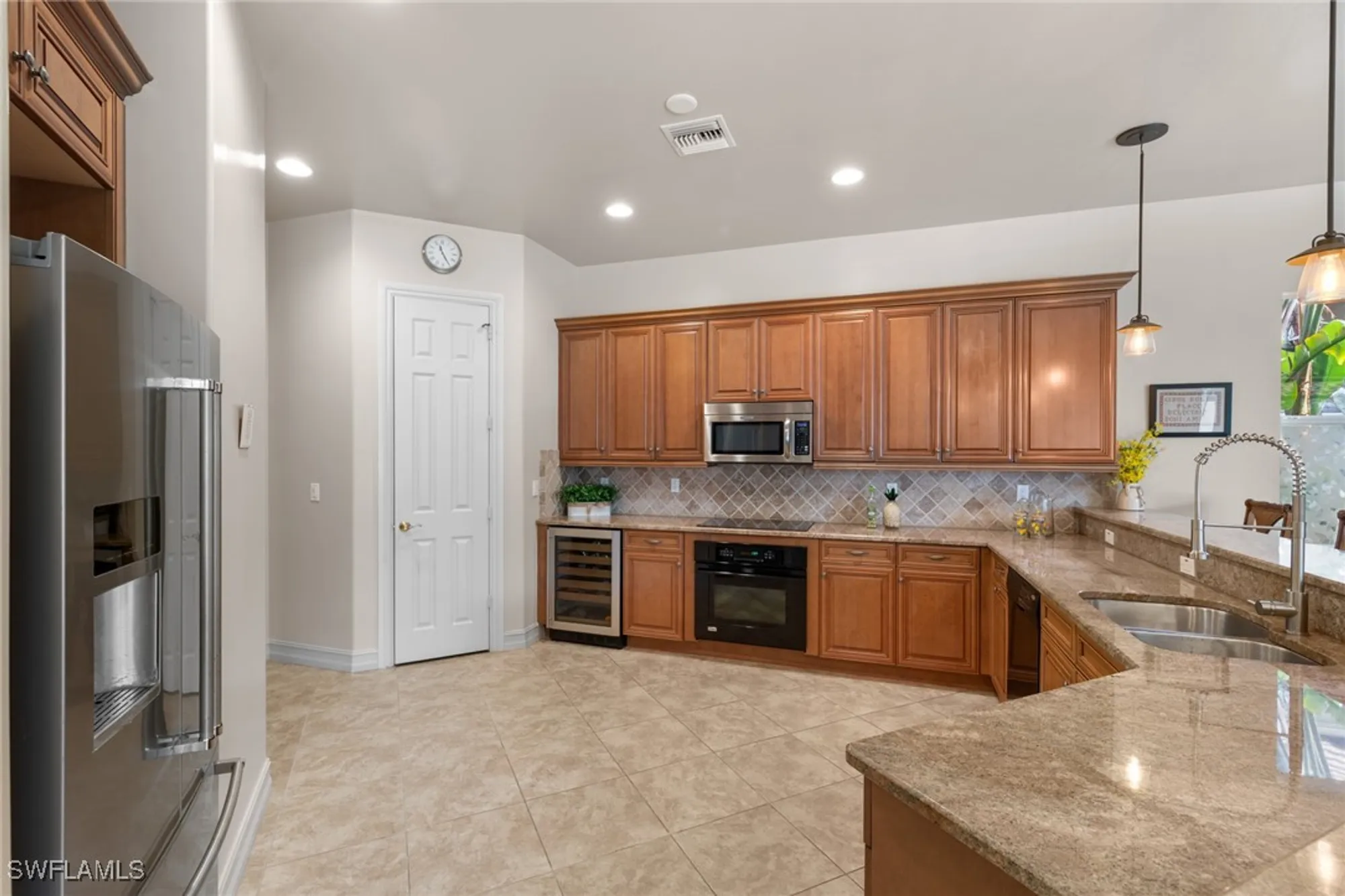 Property Slideshow image 23 of 50 | 20060 markward xing, Estero, FL, 33928